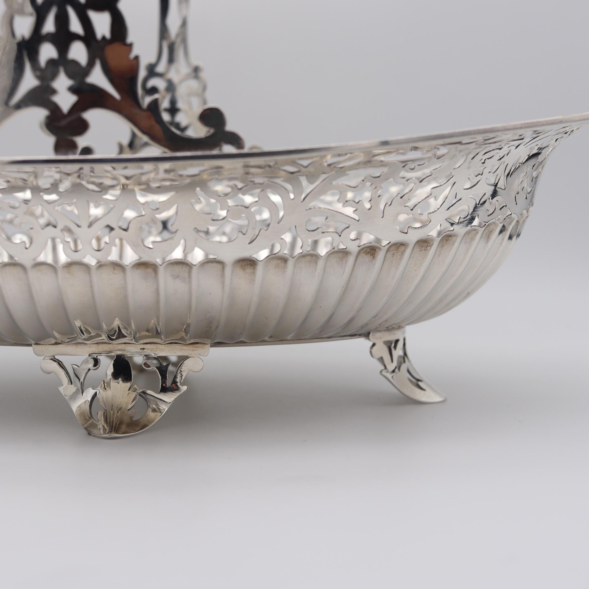 Early 20th Century American 1920 Vintage Navette Sweetmeat Basket with Handle .925 Sterling Silver For Sale