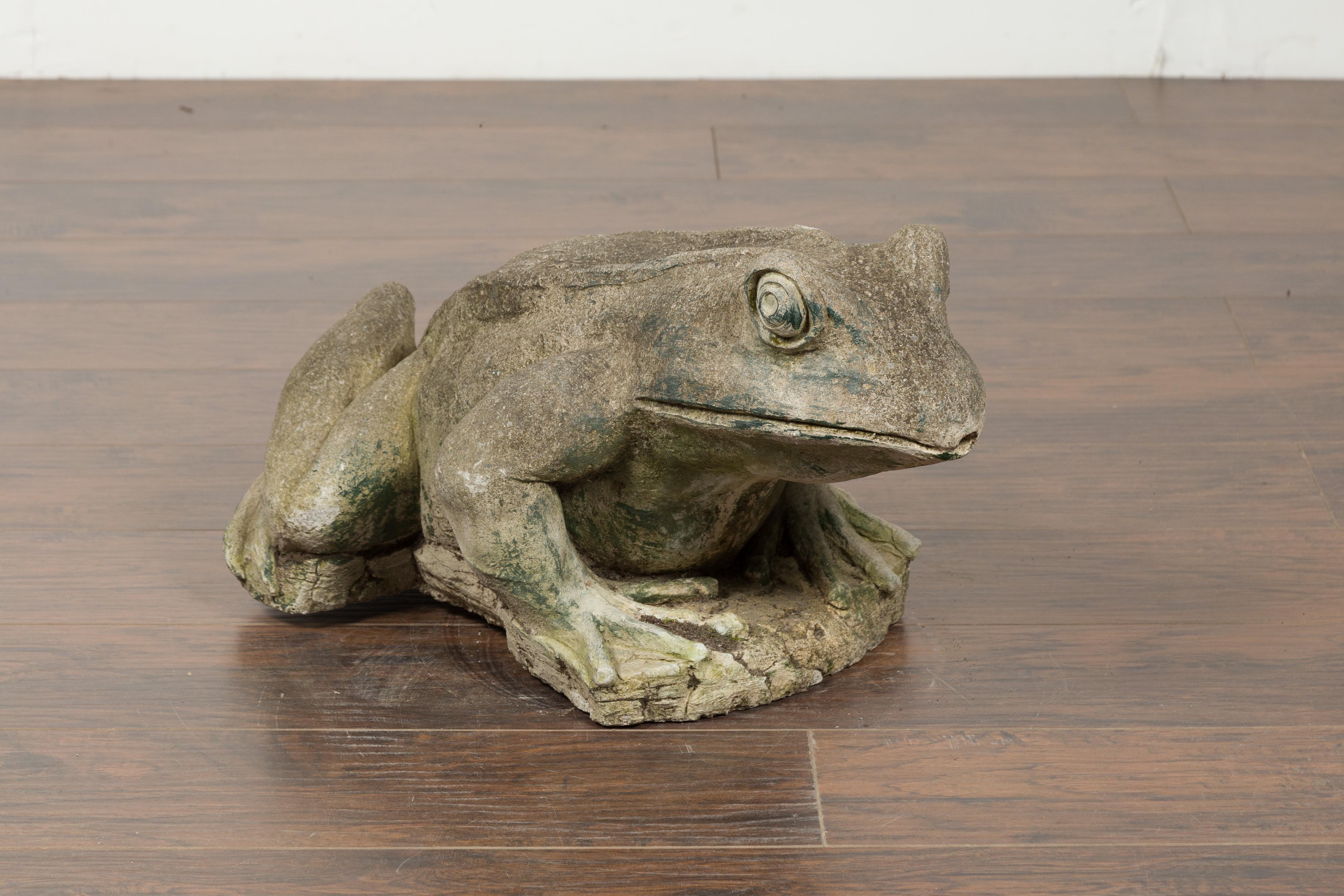 Pierre Frog géant américain en pierre avec patine, utilisé à l'origine comme fontaine en vente