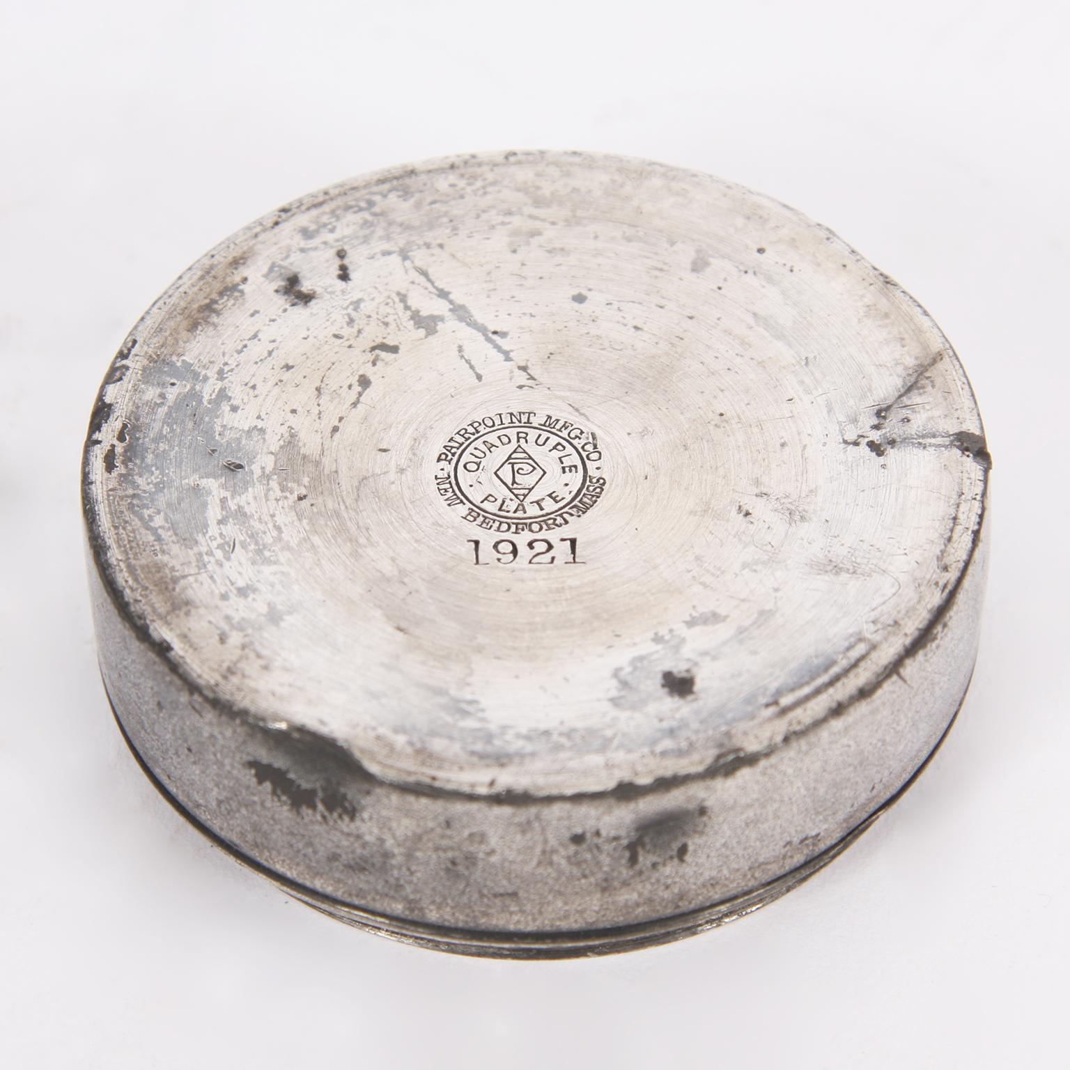 American 1920s Silver Champagne Bottle Cigar Holder, Pairpoint MFG CO In Fair Condition For Sale In London, GB