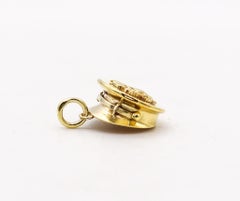 American 1935 Dreco Retro Charm in the Shape of a CAPTAIN'S HAT In 14Kt Gold