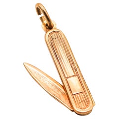 American 1935 Dreco Retro Charm in the Shape of a POCKET-KNIVE 14Kt Yellow Gold