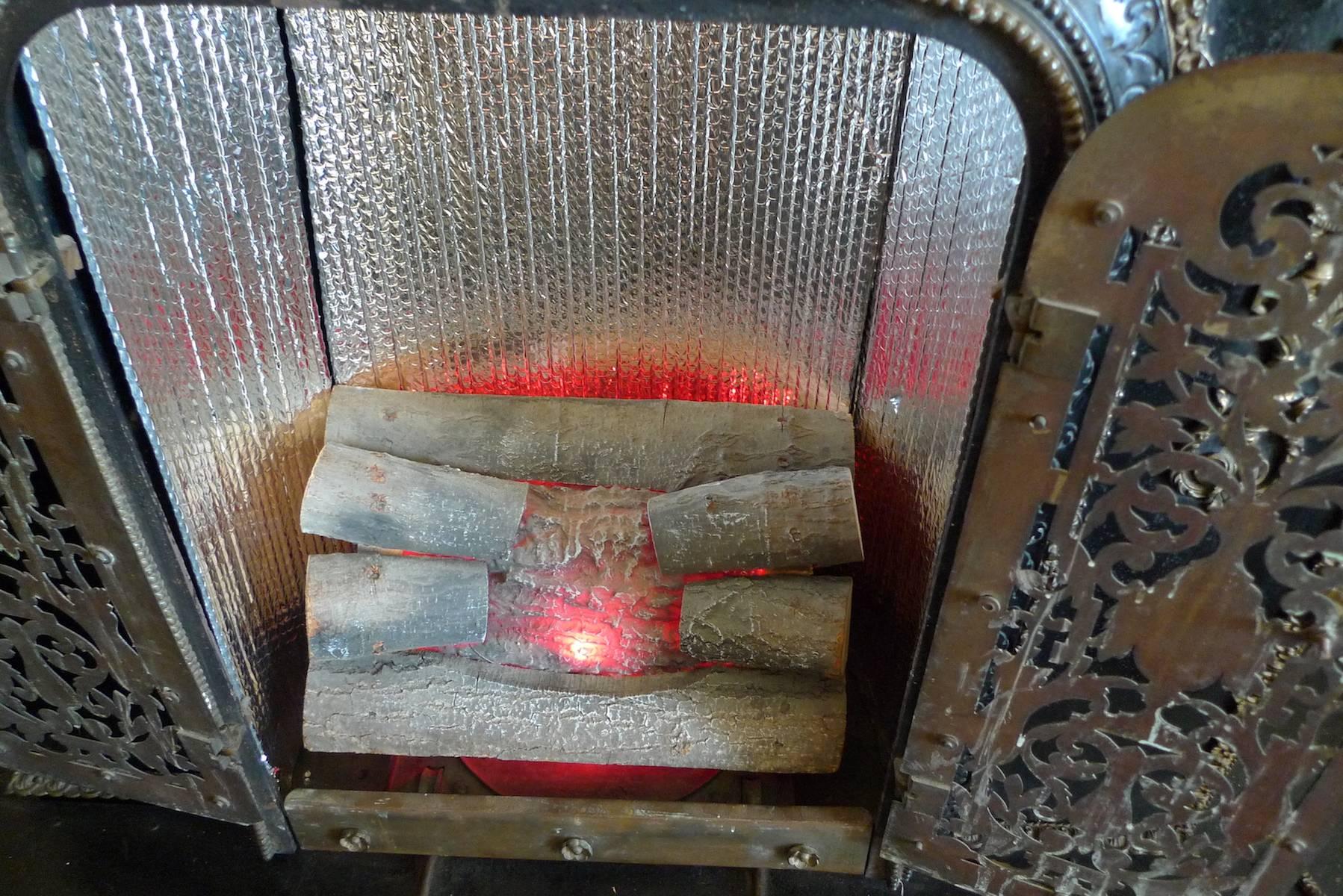 American, 1960s Metal and Bronze Faux Electric Fireplace For Sale at