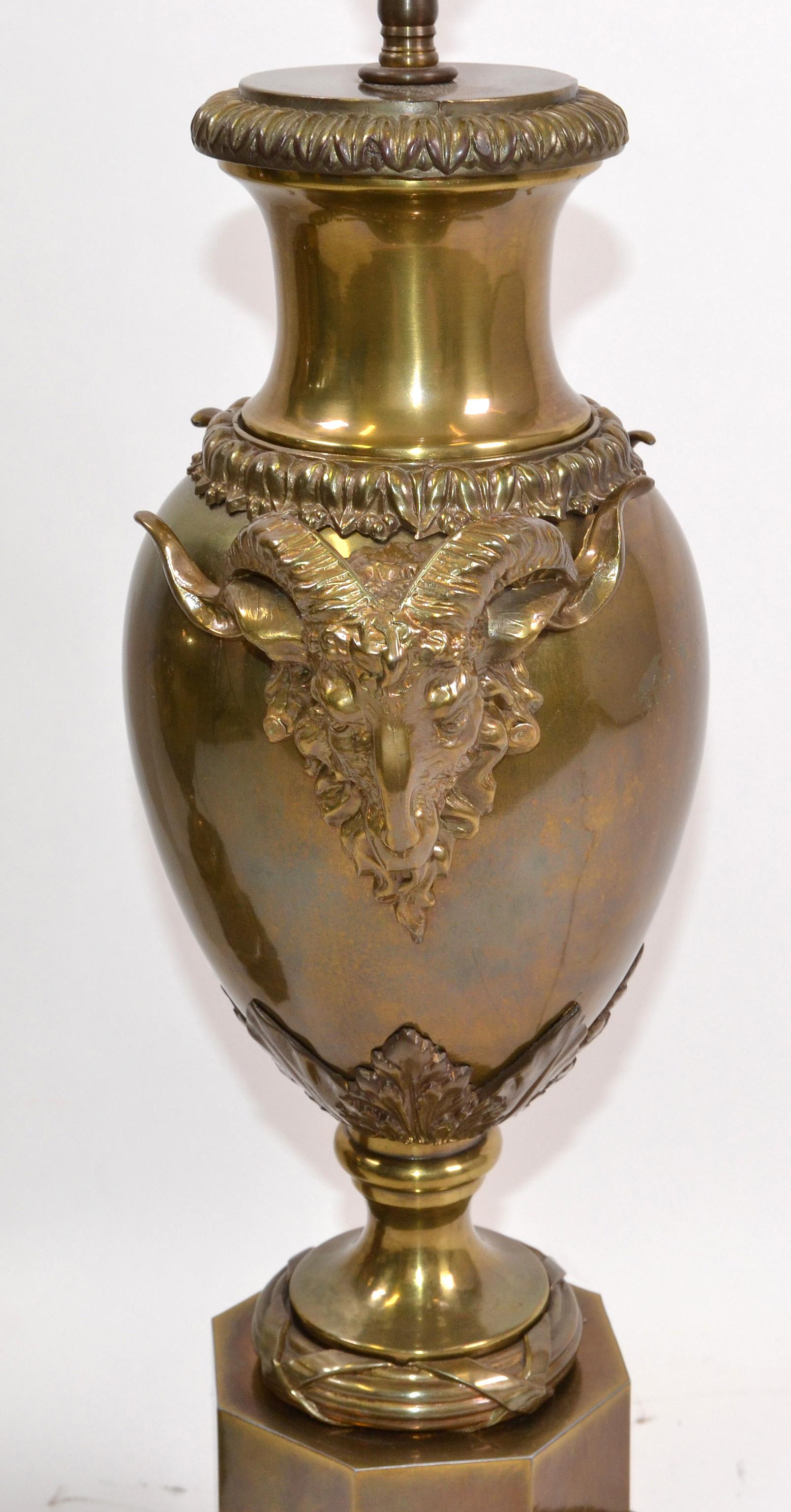 American 1972 Chapman Iconic, Art Deco Rams Head Bronze Urn Table Lamp, Pair 3
