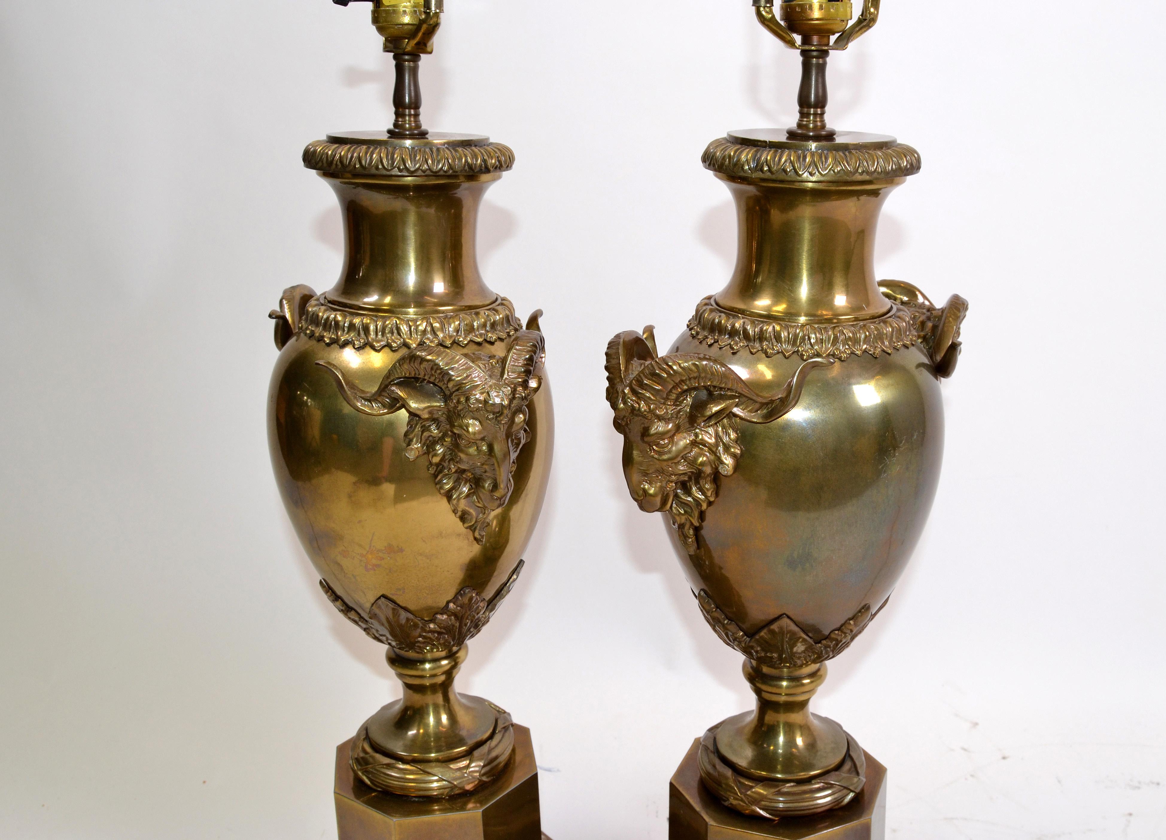 American 1972 Chapman Iconic, Art Deco Rams Head Bronze Urn Table Lamp, Pair In Good Condition In Miami, FL