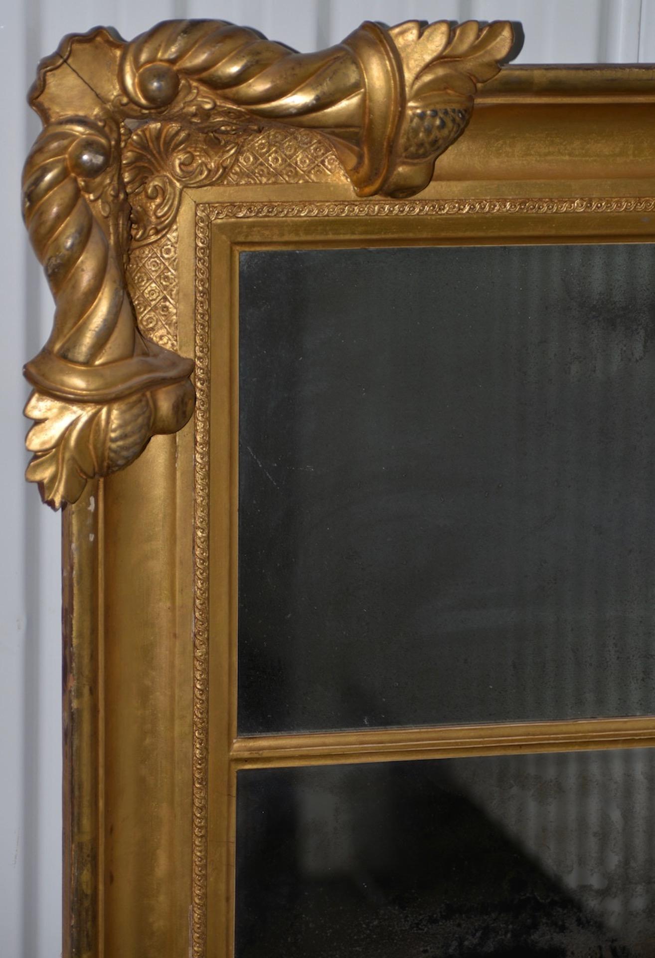 Amerikanischer geschnitzter und vergoldeter Ganzkörperspiegel des 19. Jahrhunderts, um 1890

Fantastischer rechteckiger Spiegel in voller Länge mit einem Füllhorn aus Eichenblättern und Eicheln an jeder Ecke.

Das Glas ist beschädigt und das