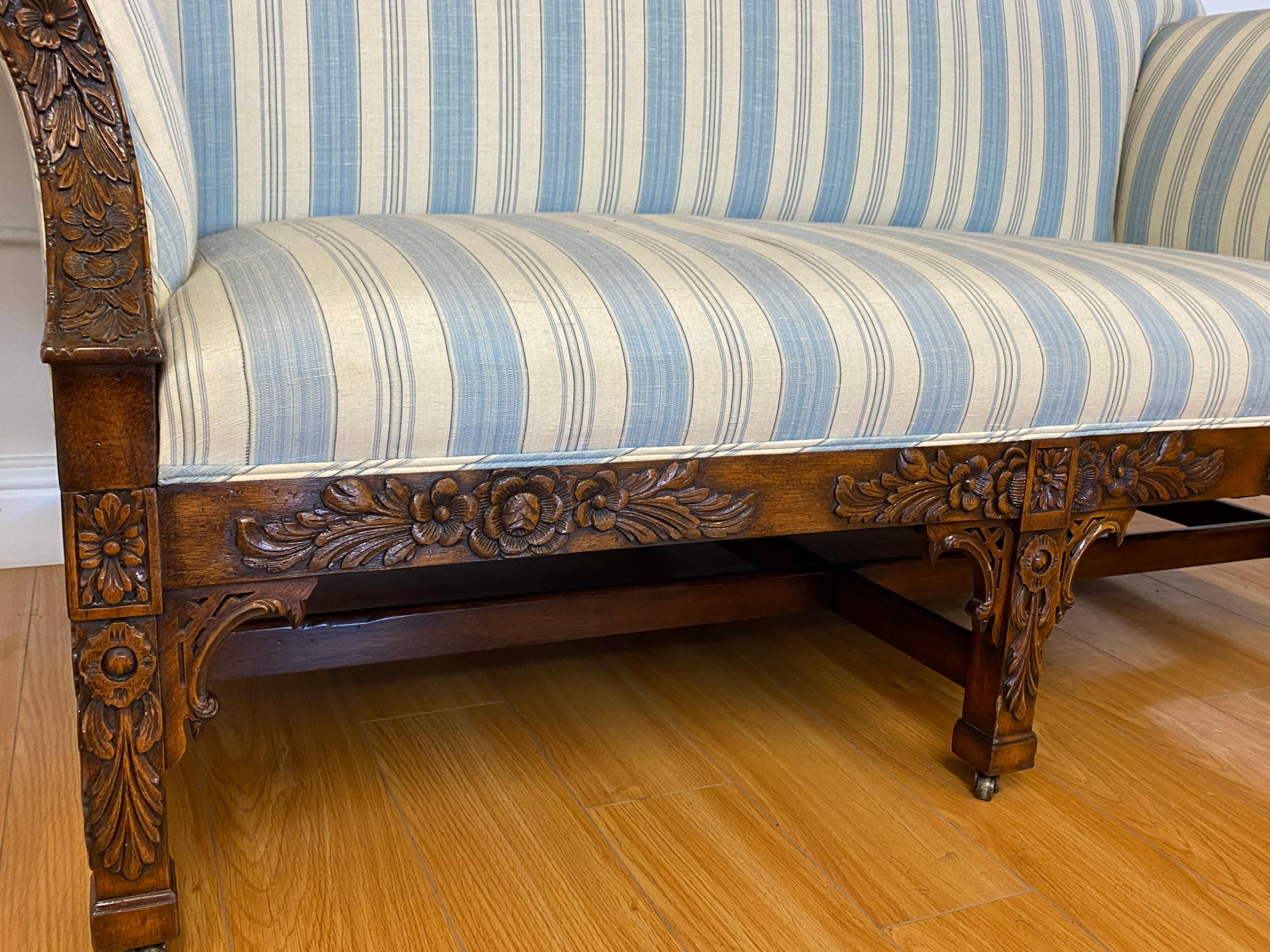 American Carved Mahogany and Upholstered Chippendale Style Settee In Good Condition In San Francisco, CA
