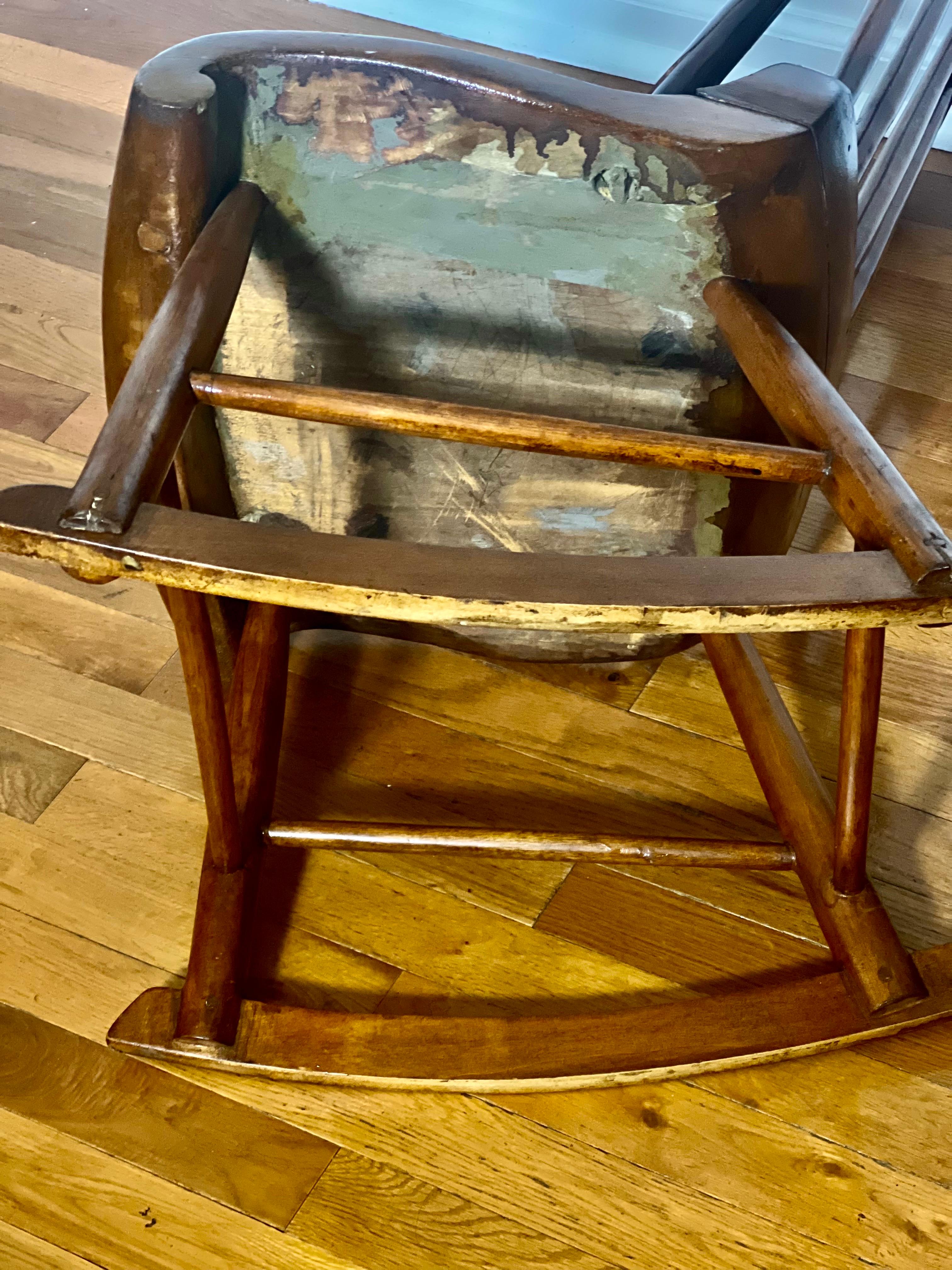 American 19th Century Handcrafted Child's Boston Rocker For Sale 10