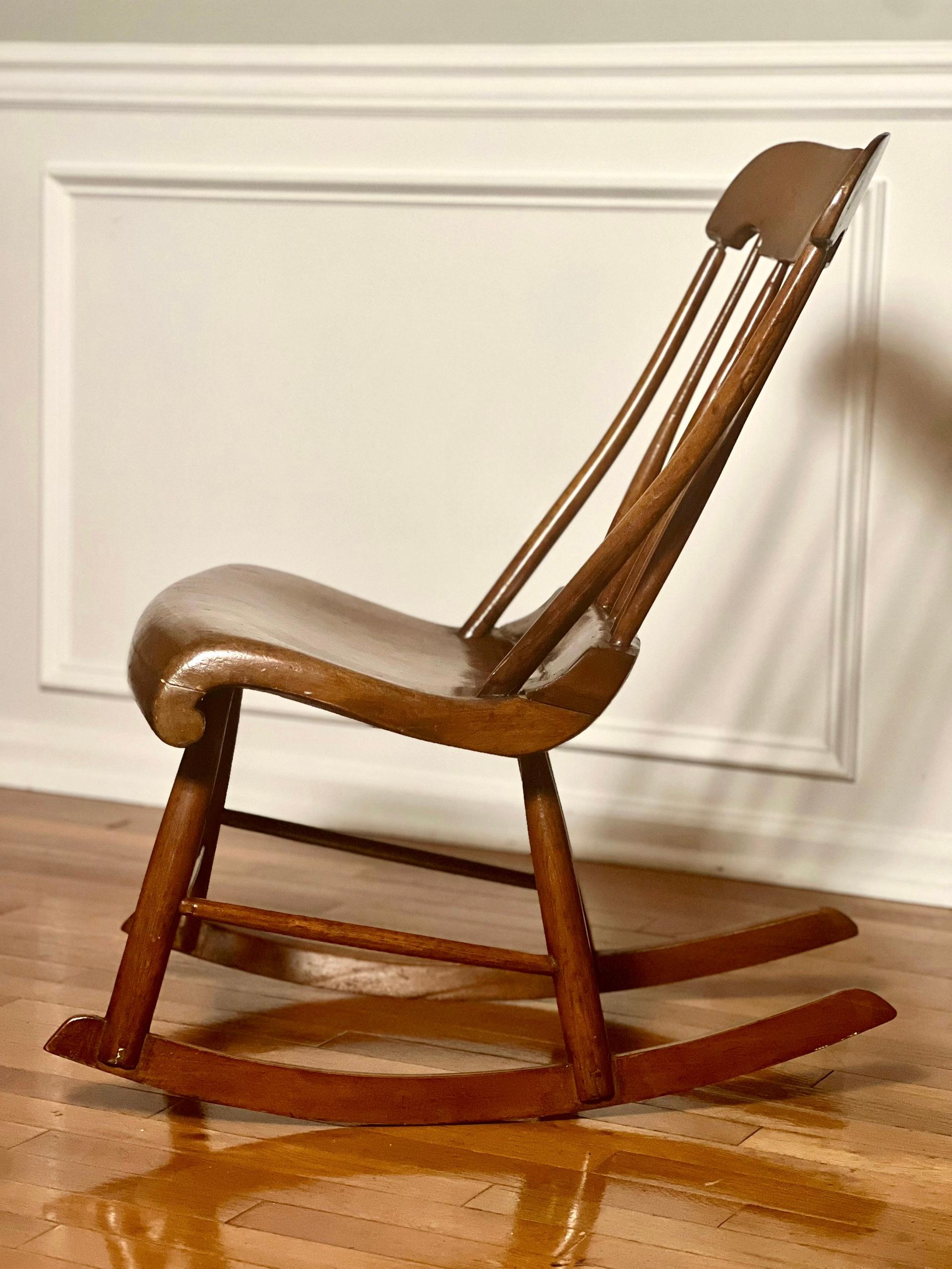 Hand-Crafted American 19th Century Handcrafted Child's Boston Rocker For Sale
