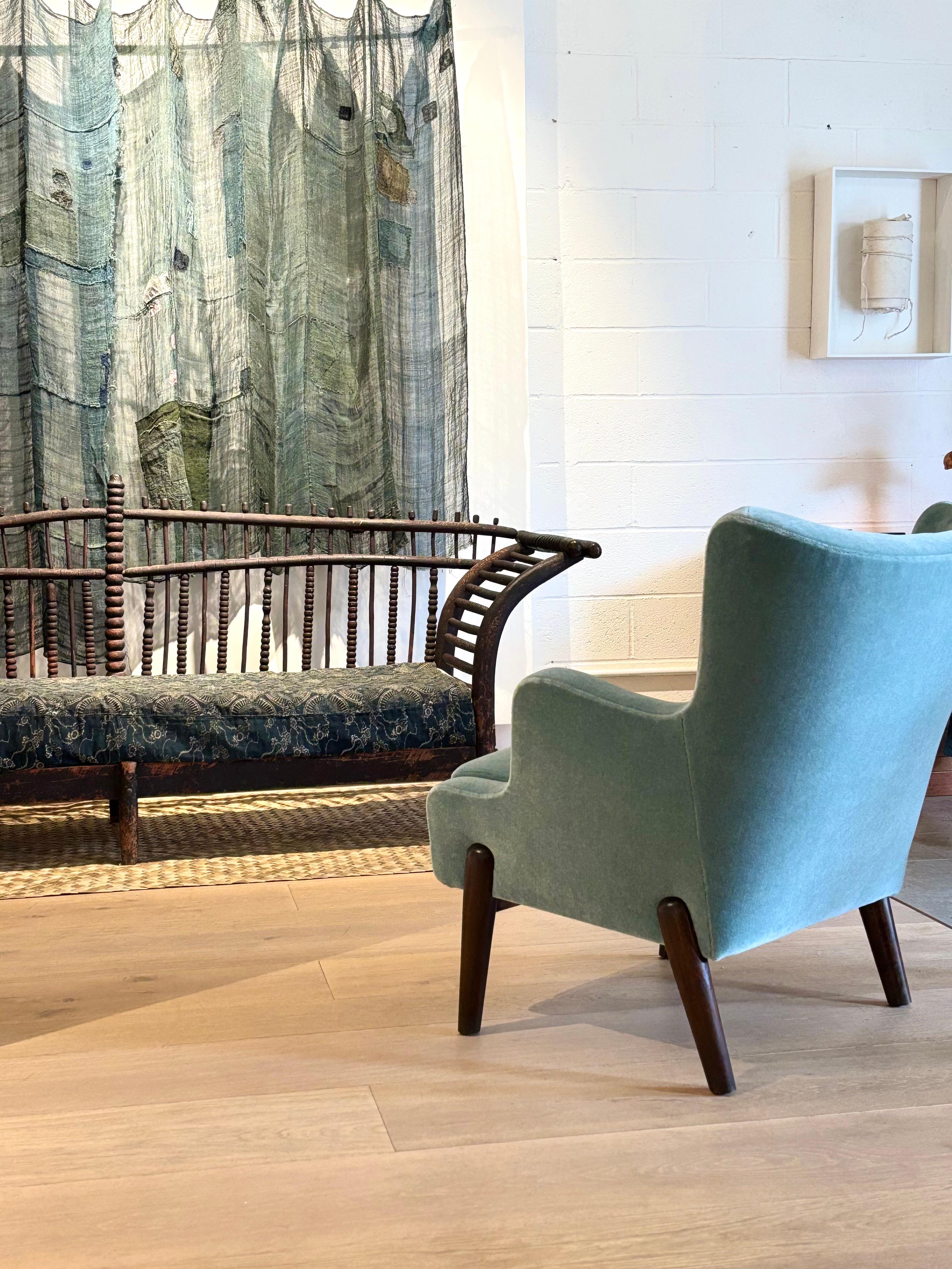 Banco americano de madera torneada del siglo XIX en venta 3
