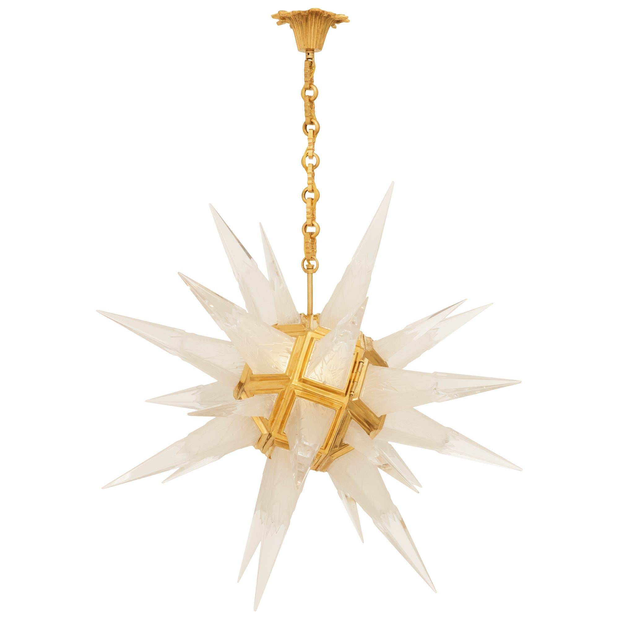 Art Déco Lampadario americano del XX secolo in ormolu e vetro, di Charles J. Weinstein, 1930 in vendita