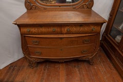 American 4 Oak Dresser, with 4 Bow Front Drawers, Bombe Sides and Big Mirror