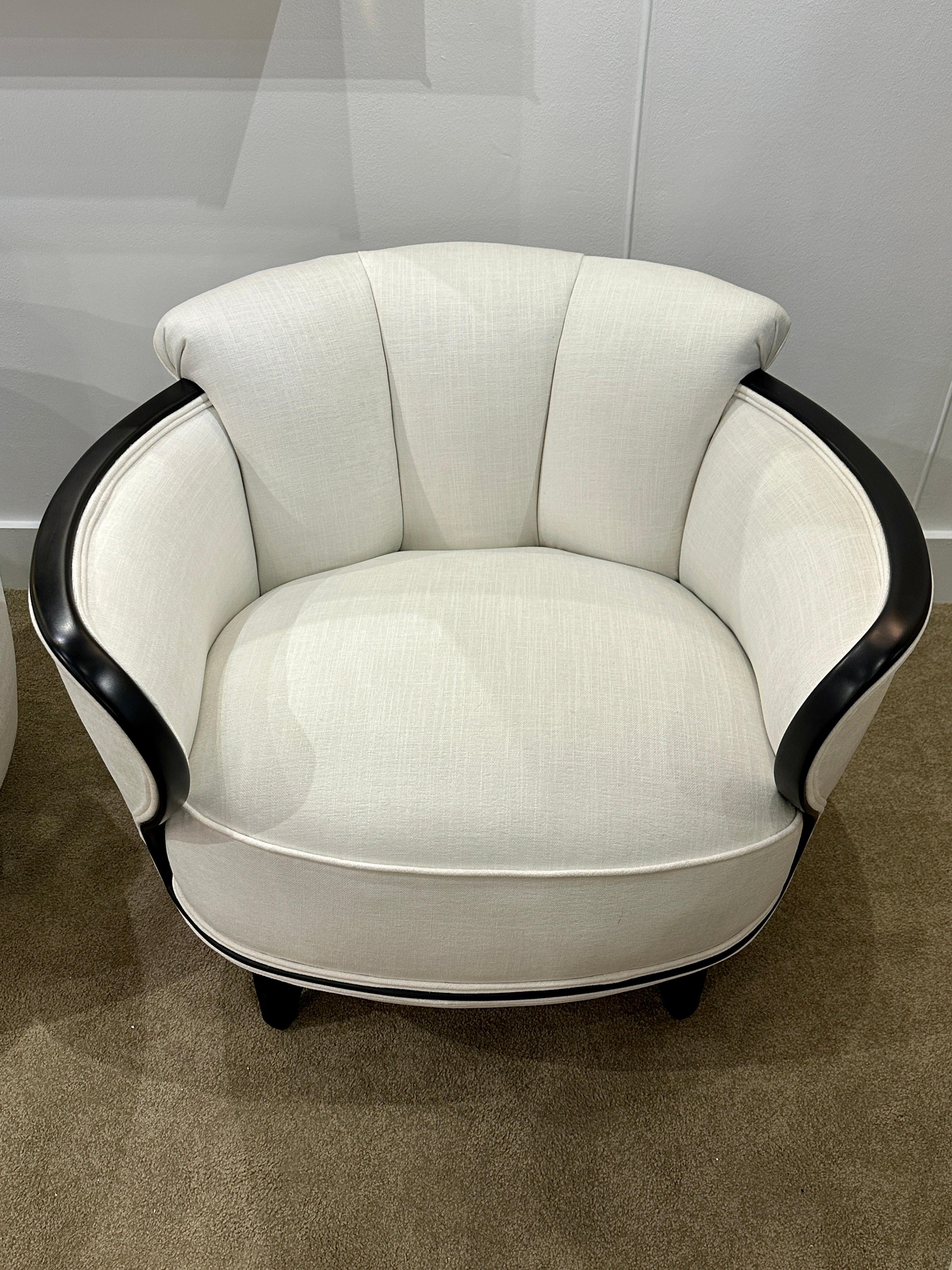 Art déco Paire de fauteuils Art Déco américains des années 40, Design/One en vente
