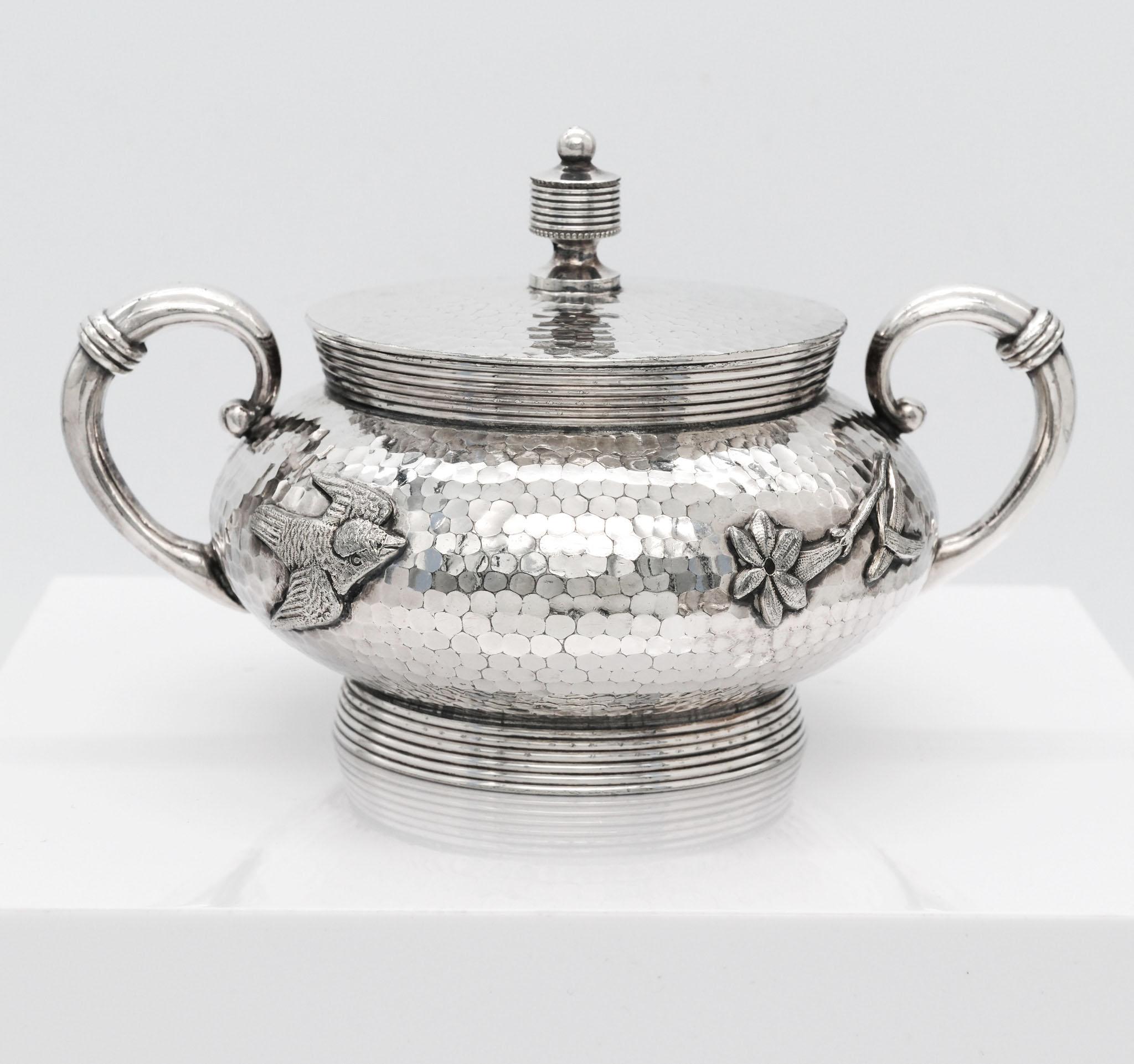 Juego de té plateado American Aesthetic Movement De Meriden B Company en venta 4