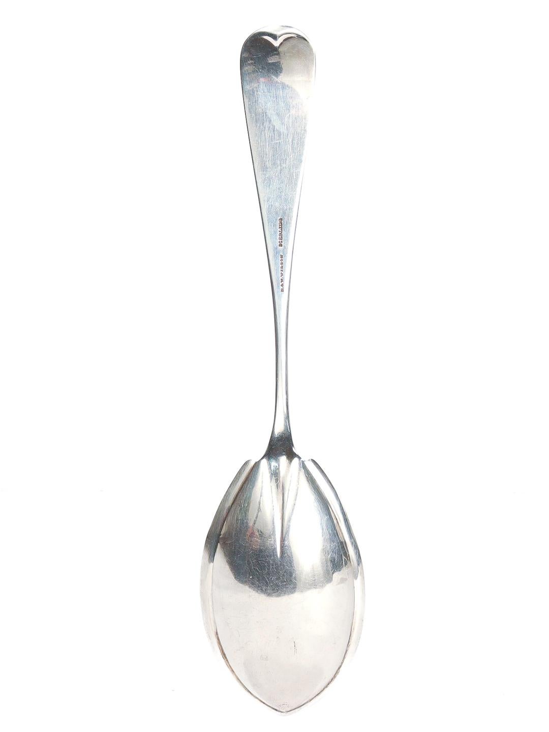 American Aesthetic Period R. & W. Wilson Brite Cut Sterling Silver Serving Spoon For Sale 8