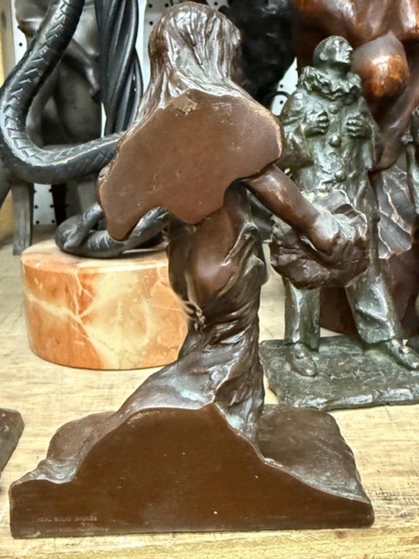 American Aestheticism, Griffoul Foundry Sculptural Bronze Bookends, Early XX C. For Sale 9