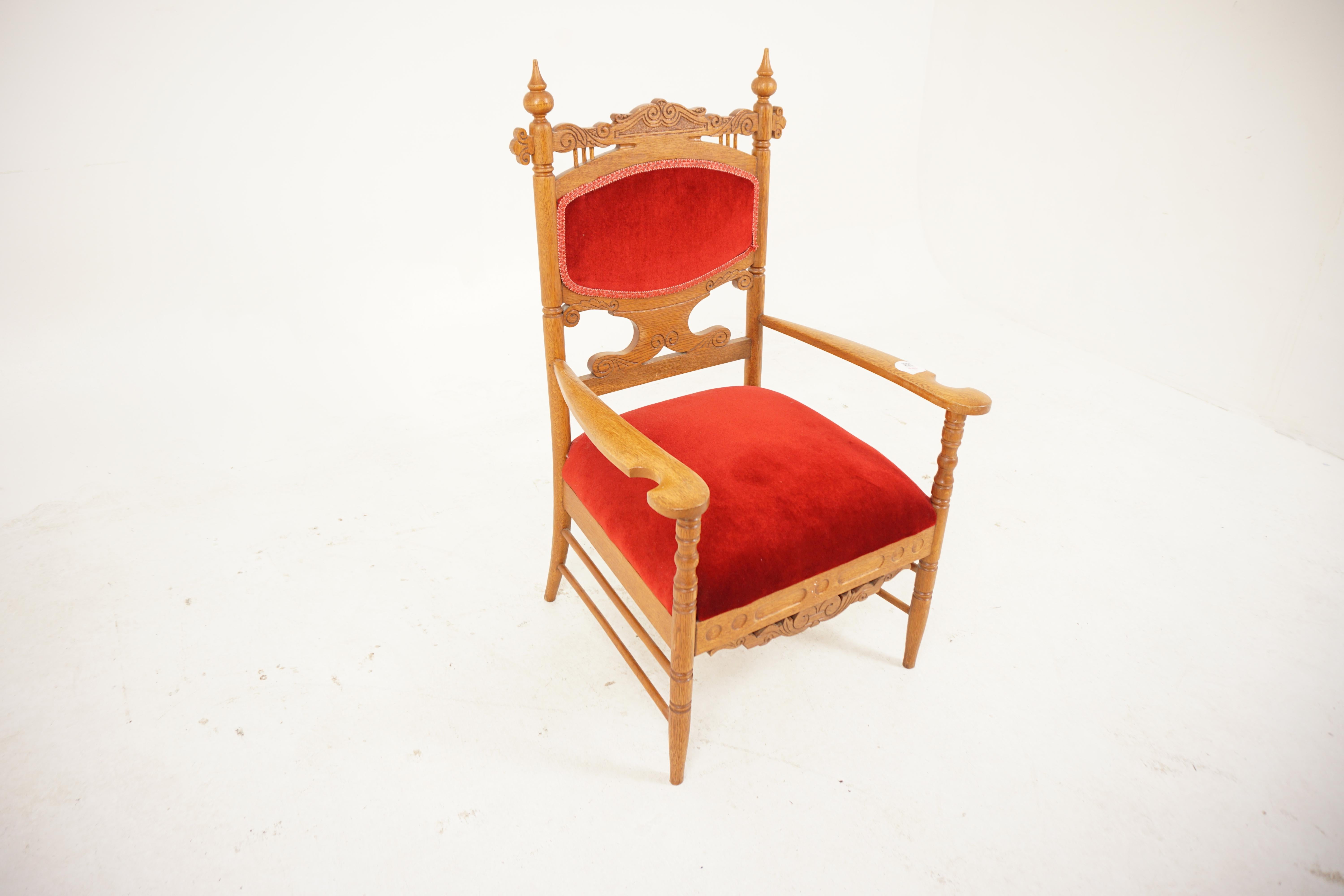 American Ant. Oak Upholstered Eastlake Style Arm Chair, American 1890, H890 In Good Condition For Sale In Vancouver, BC