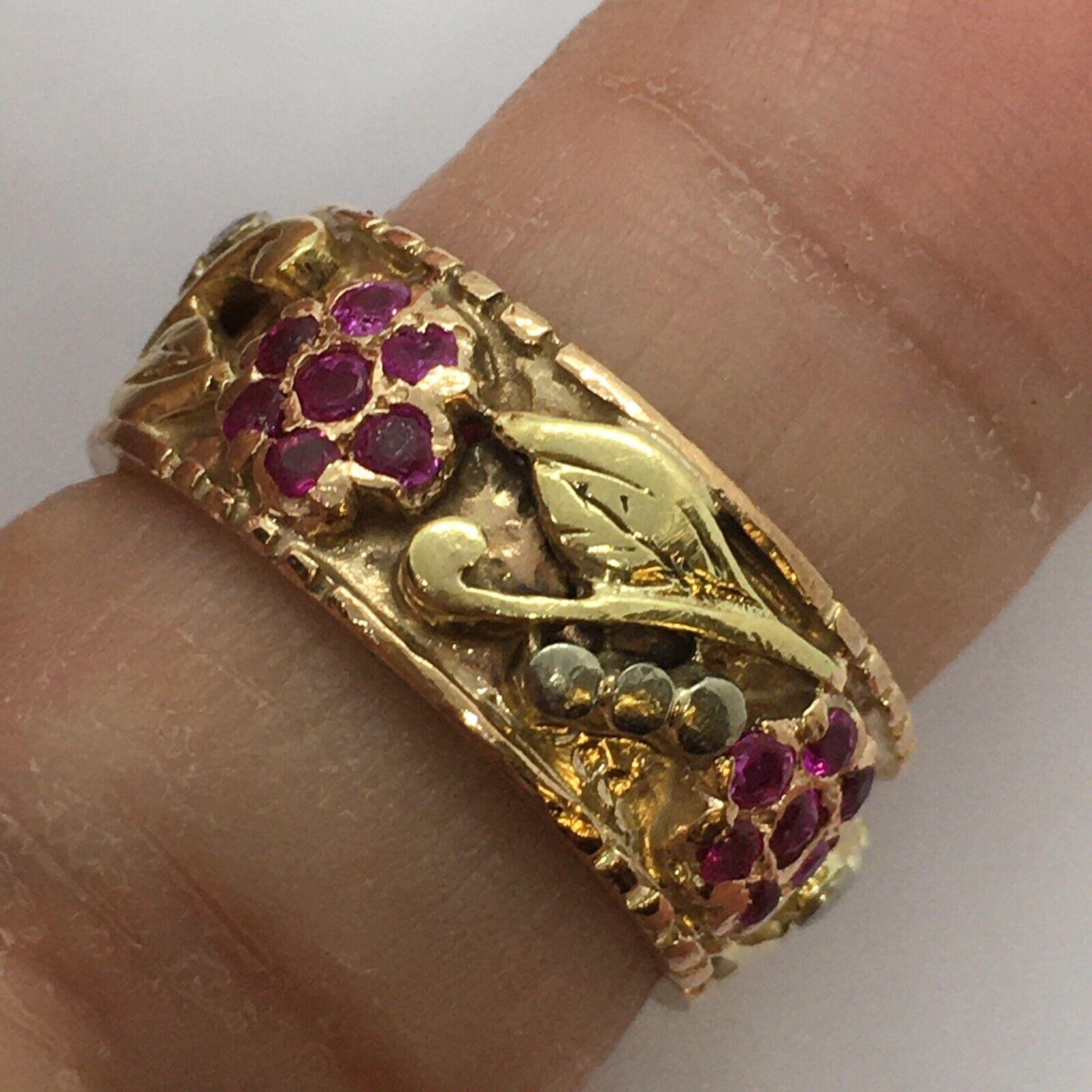 American Antique Art Deco 14k Tricolor Gold Burmese Ruby Band, 1930s For Sale 1