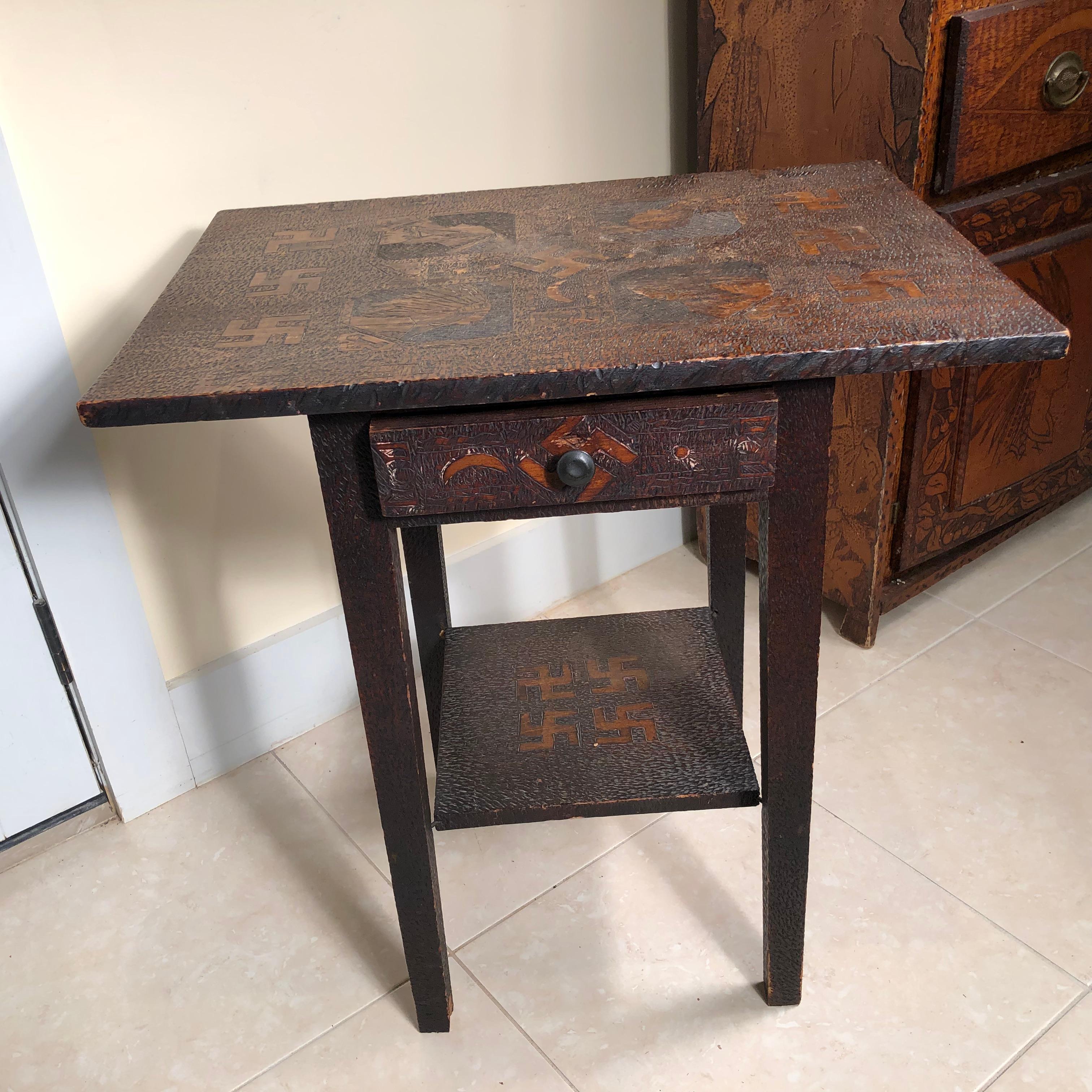 Antique Arts Crafts Native American End Table 1910 For Sale 4