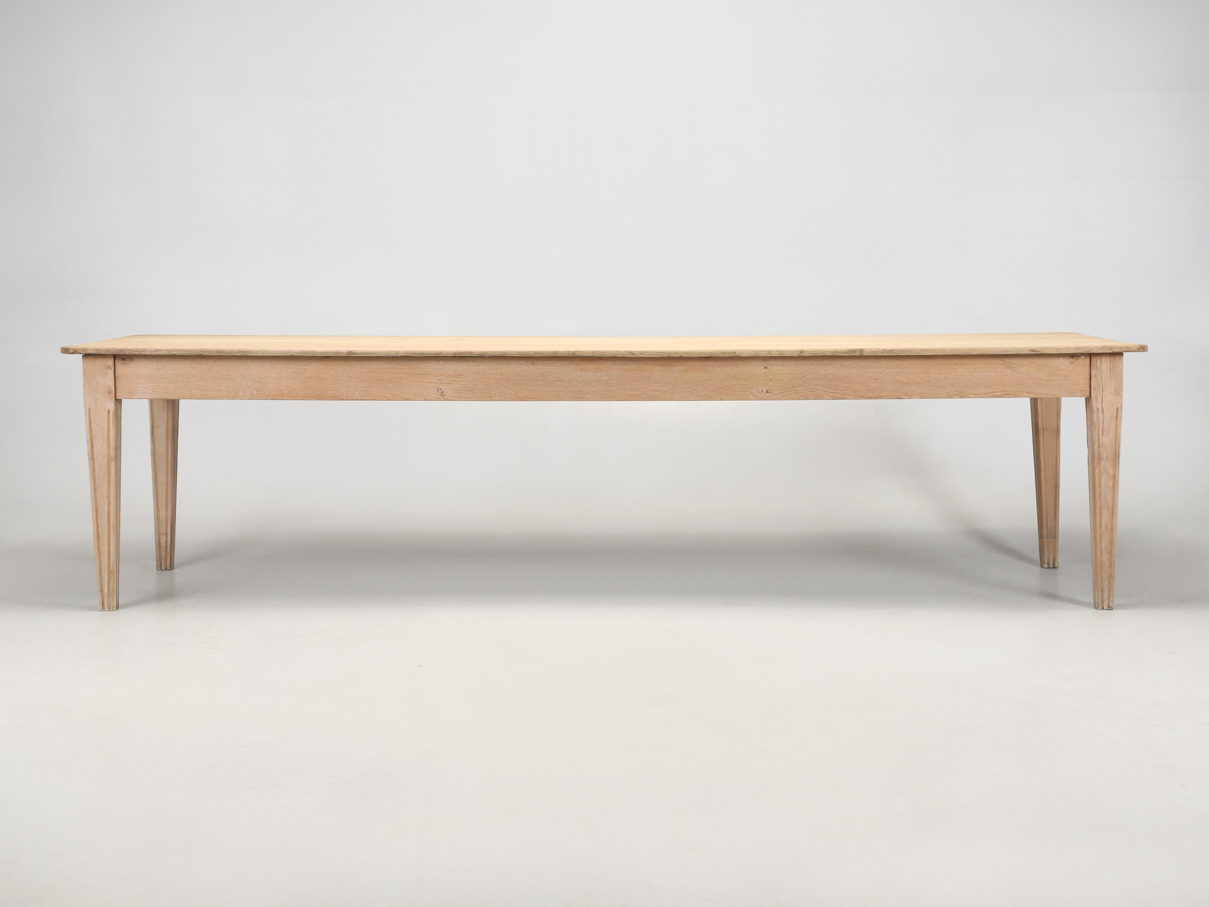 Fait main Table de ferme américaine ancienne 10' Long Seats (10) Confortablement restaurée c1930s en vente