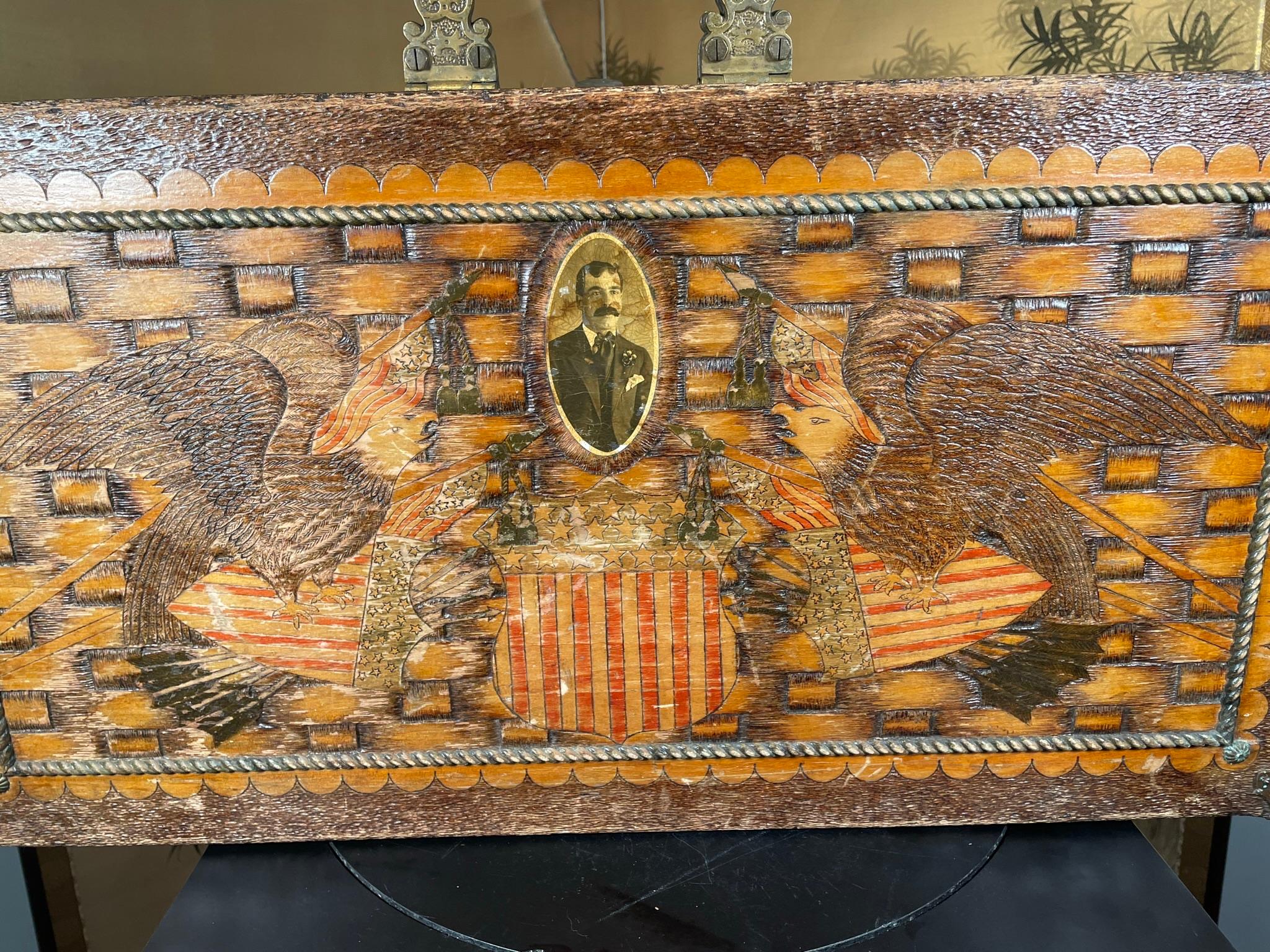 American Antique Folk Art Flying Eagles Heraldic Trunk, 1900 In Good Condition For Sale In South Burlington, VT