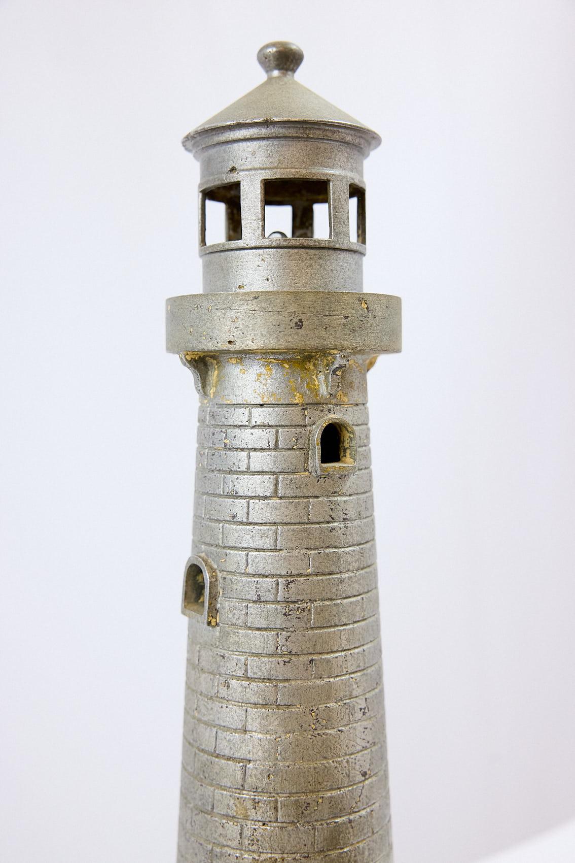 Lampe de phare américaine ancienne, vers 1910 en vente 13