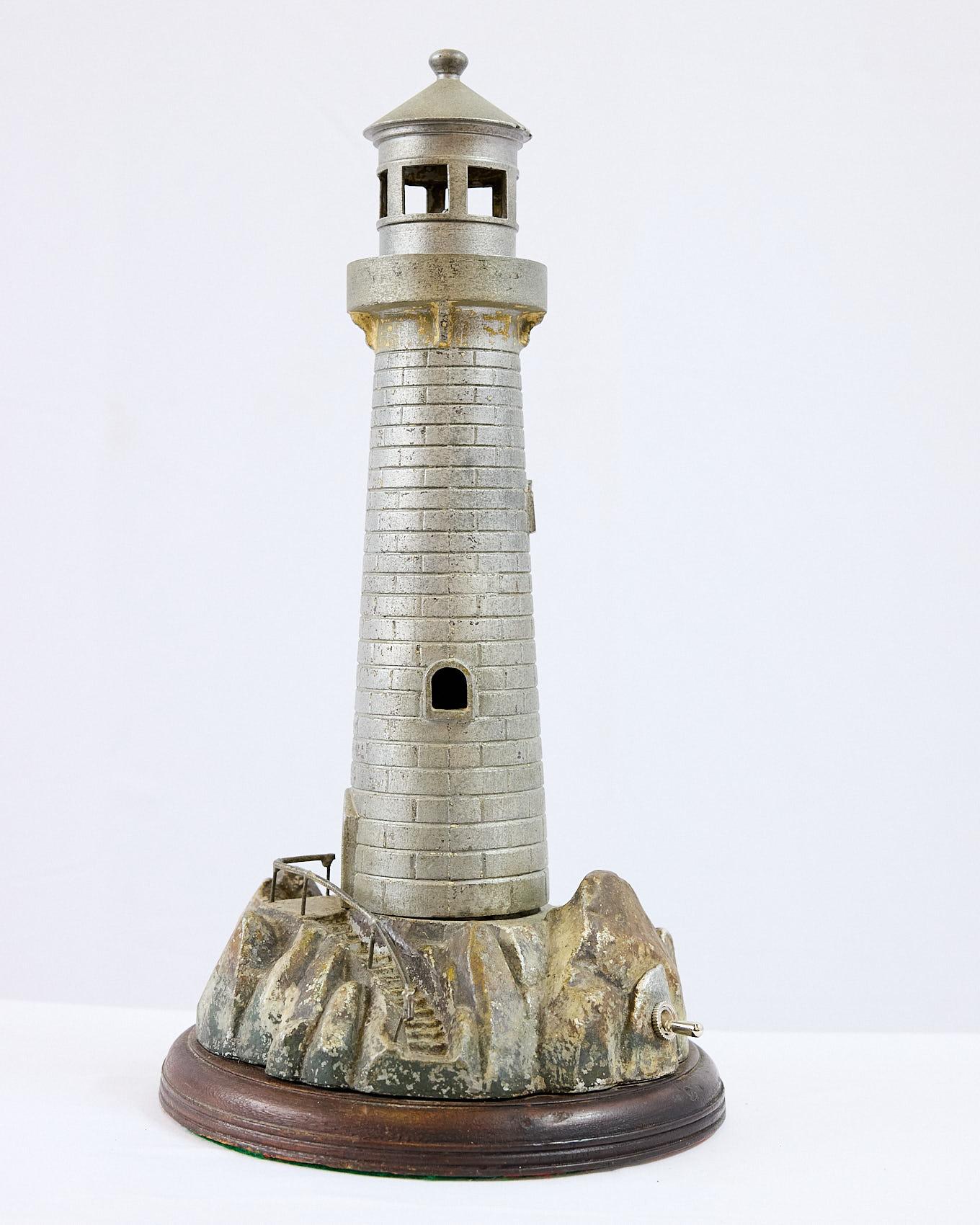 Lampe de phare américaine ancienne, vers 1910 en vente 2