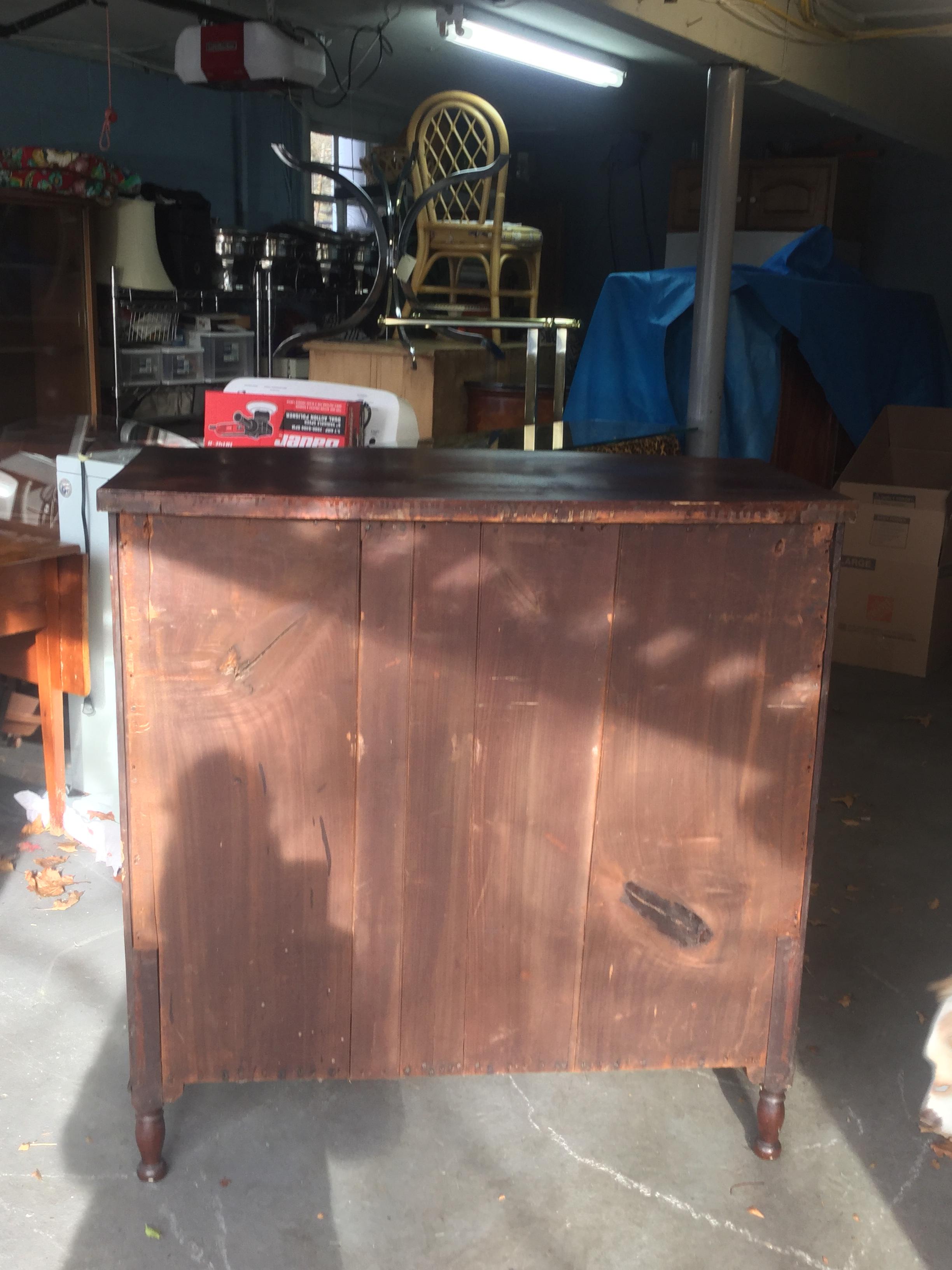 American Antique Mahogany Chest of Drawers For Sale 2