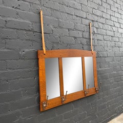 American Antique Mission Oak Wall Hanging Mirror by Stickley, circa 1940s