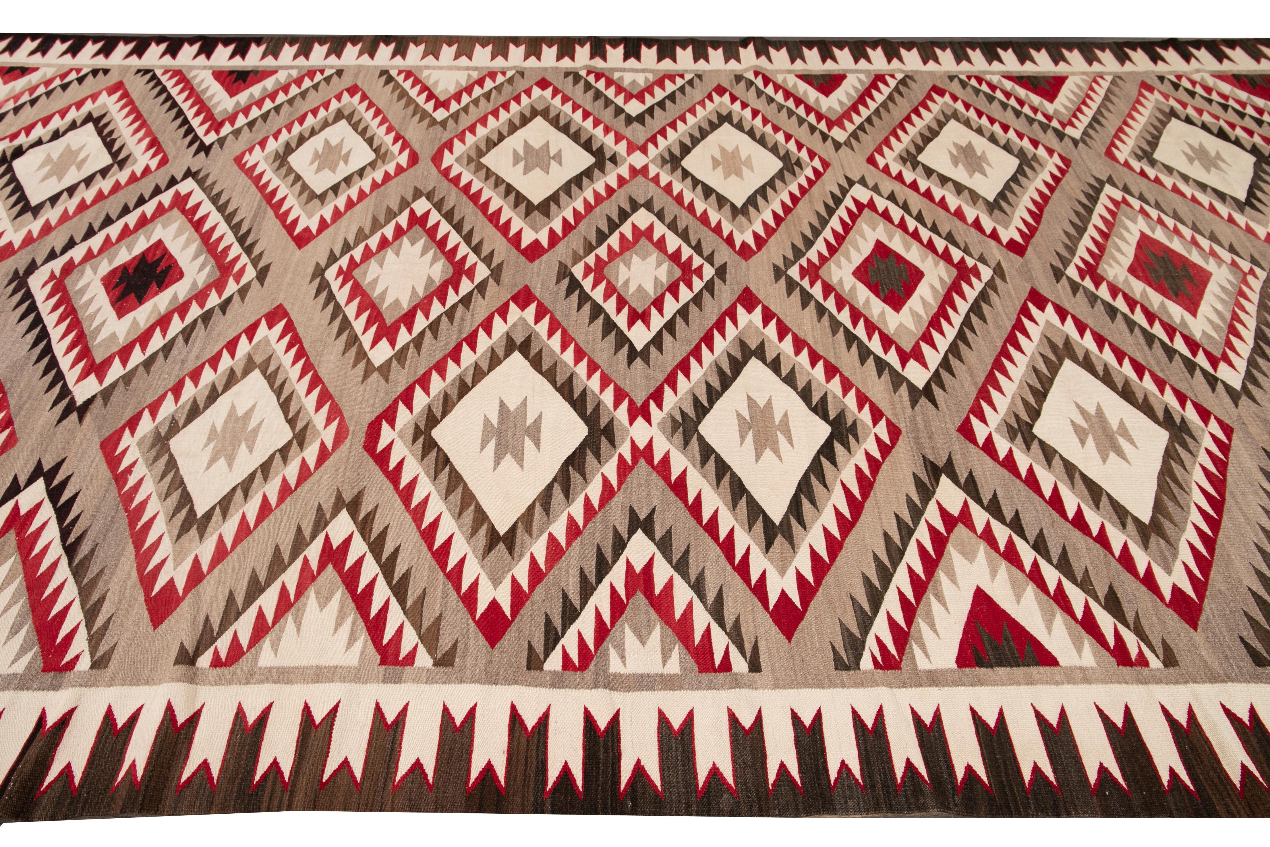 Laine Tapis américain ancien Navajo géométrique Folk Navajo en laine tissé à plat en vente