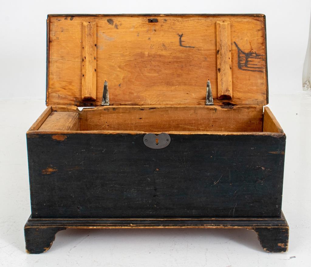 American Antique Painted Storage Chest In Distressed Condition In New York, NY