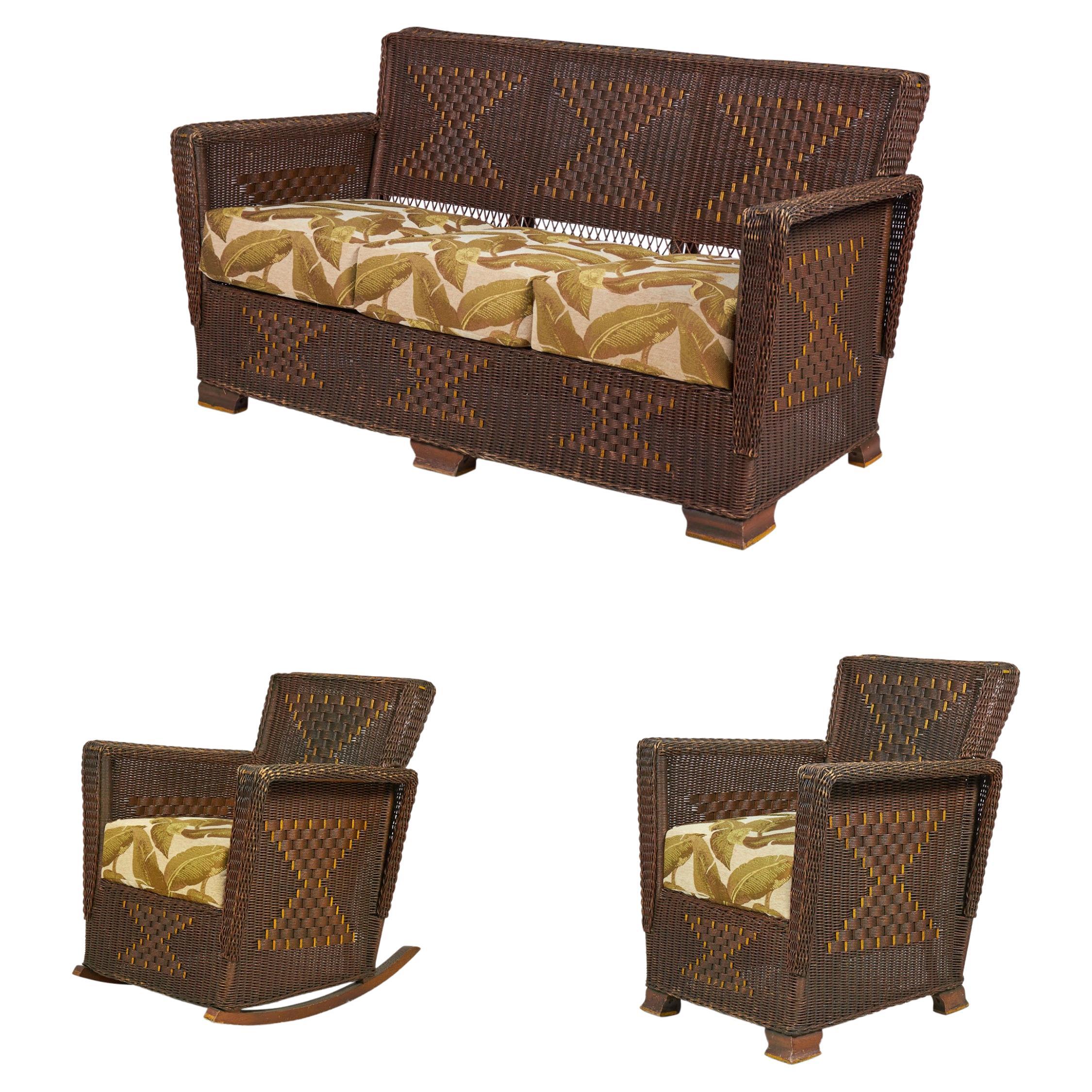 American Art Deco 3-Piece Wicker Salon Set For Sale