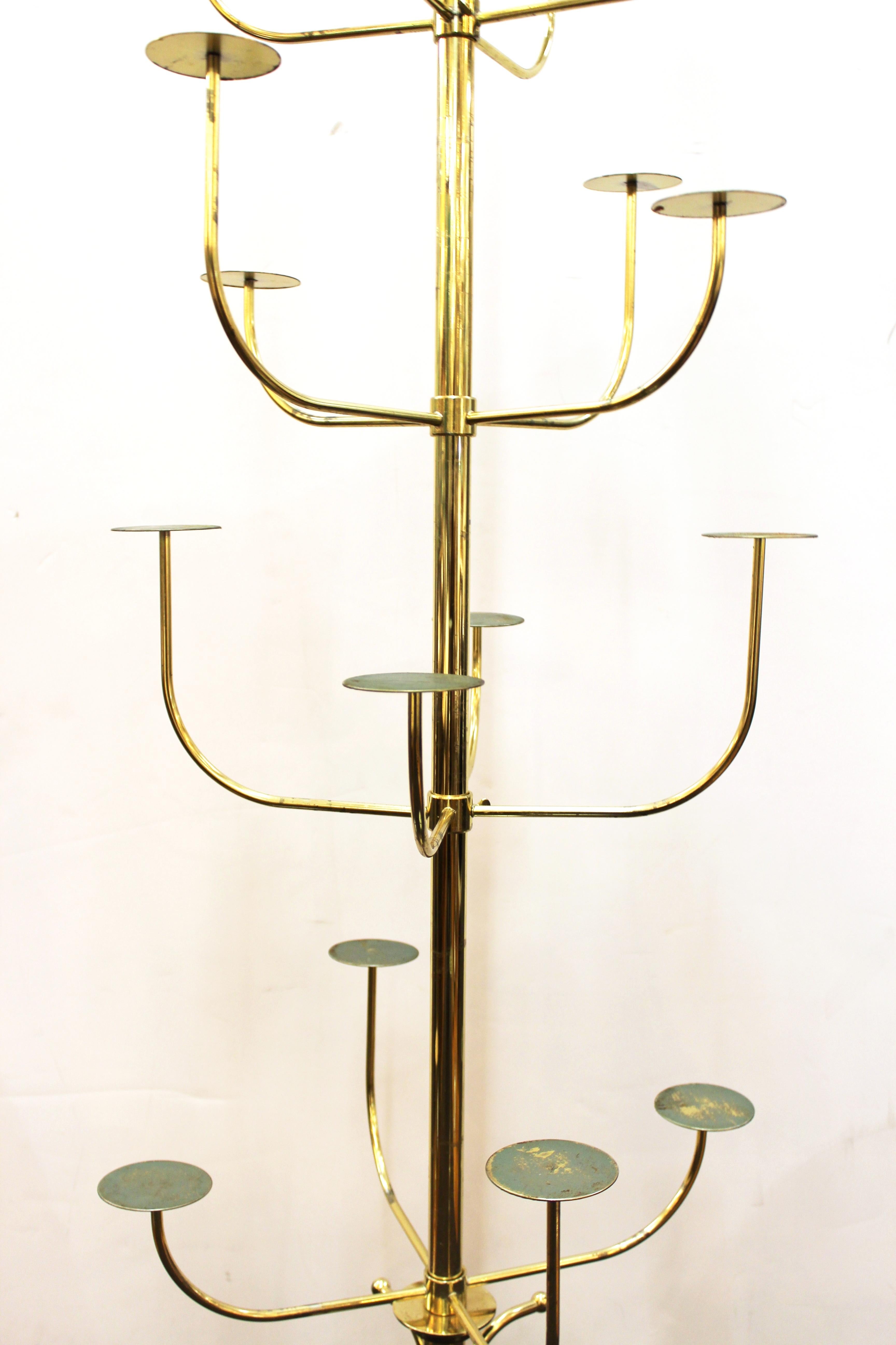 American Art Deco Brass Rotating Hat Stand with Six Tiers In Good Condition In New York, NY