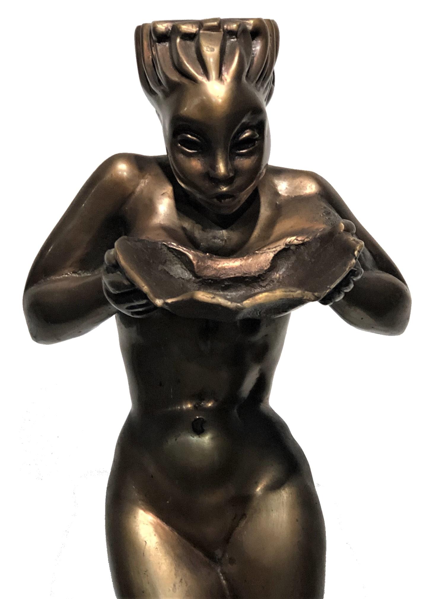 Cast American Art Deco Bronze Sculpture of a Nude Woman w/ Sea Shell, ca. 1920s For Sale