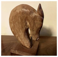 Escultura americana Art Decó de madera tallada y encalada de una cabeza de caballo Circa 1930