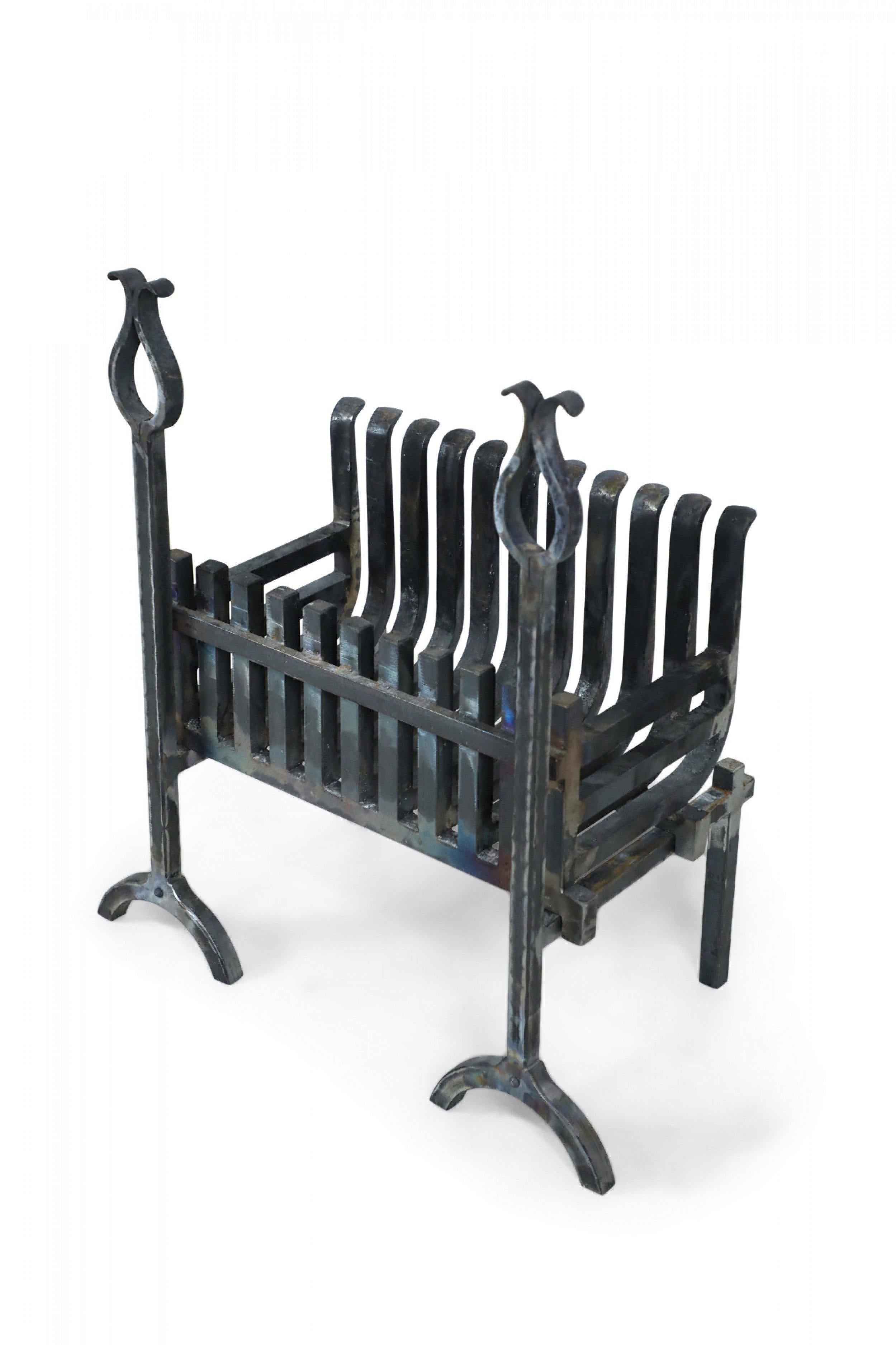 American Art Deco Iron Fire Grate with Andirons In Good Condition For Sale In New York, NY