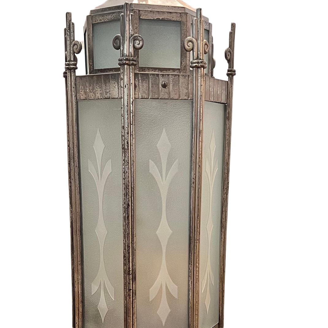 American Art Deco Lantern In Good Condition For Sale In New York, NY