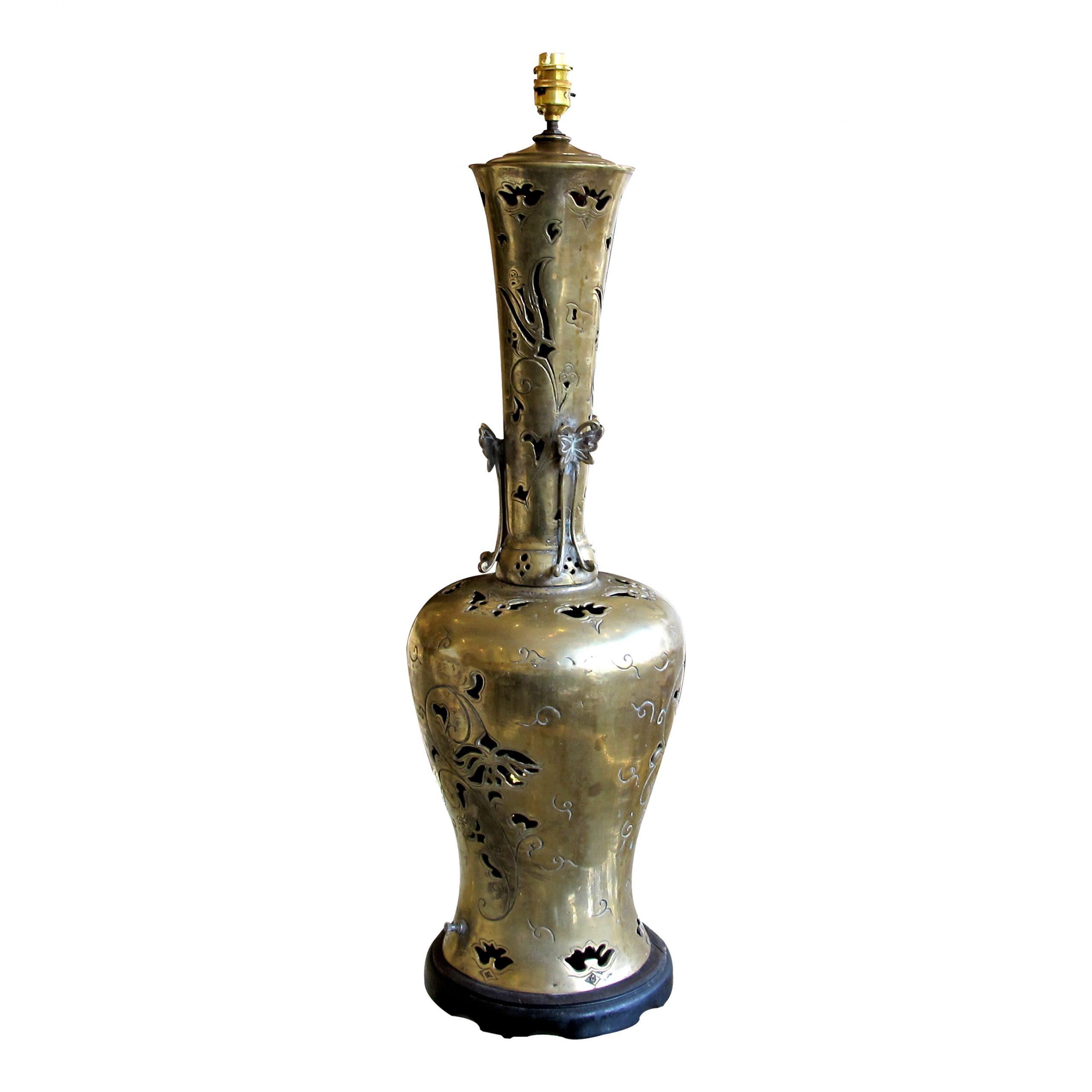 American, Art Deco Large Brass Table Lamp With Organic Carvings In Good Condition For Sale In London, GB