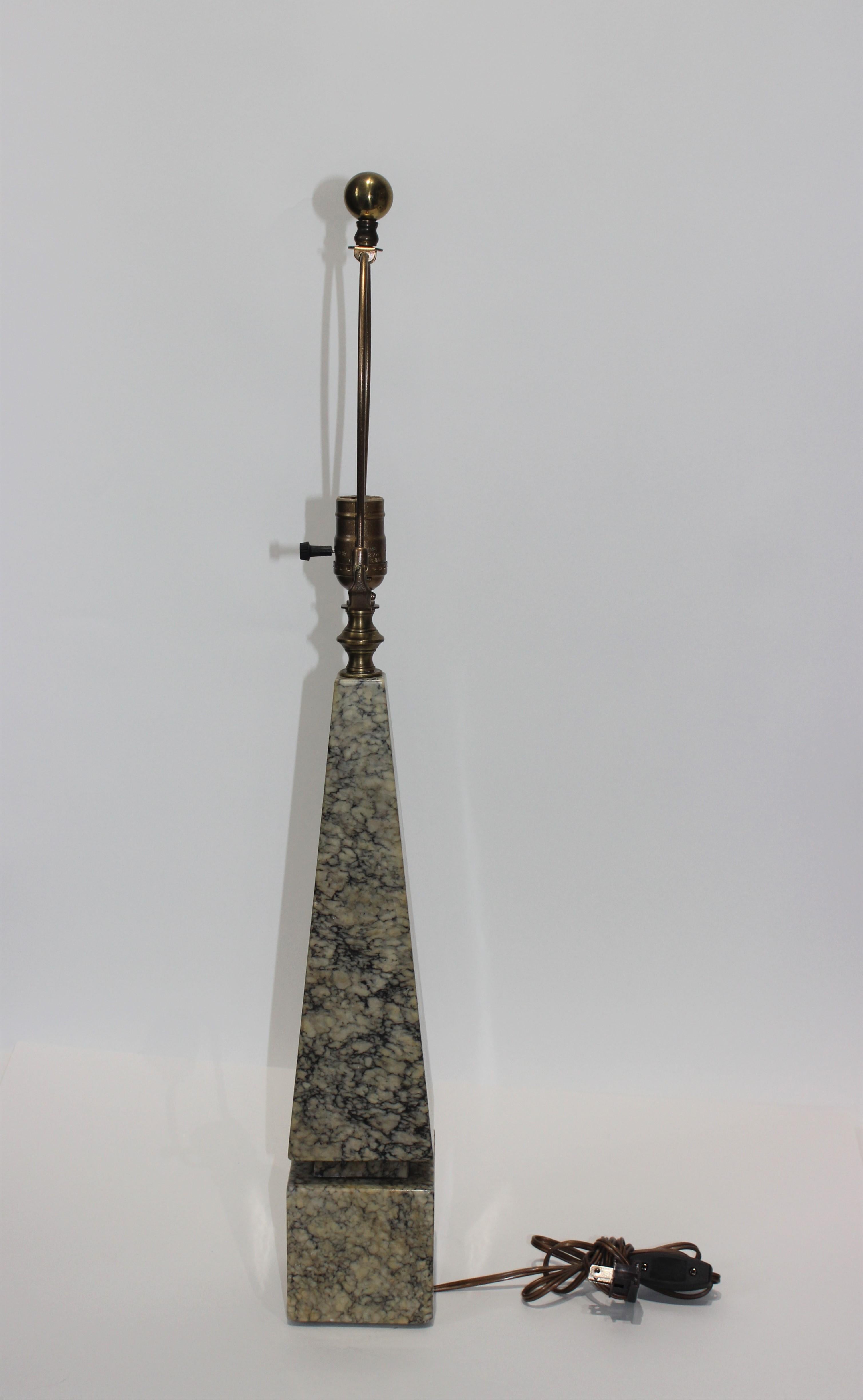 Mid-20th Century American Art Deco Marble Obelisk Lamp
