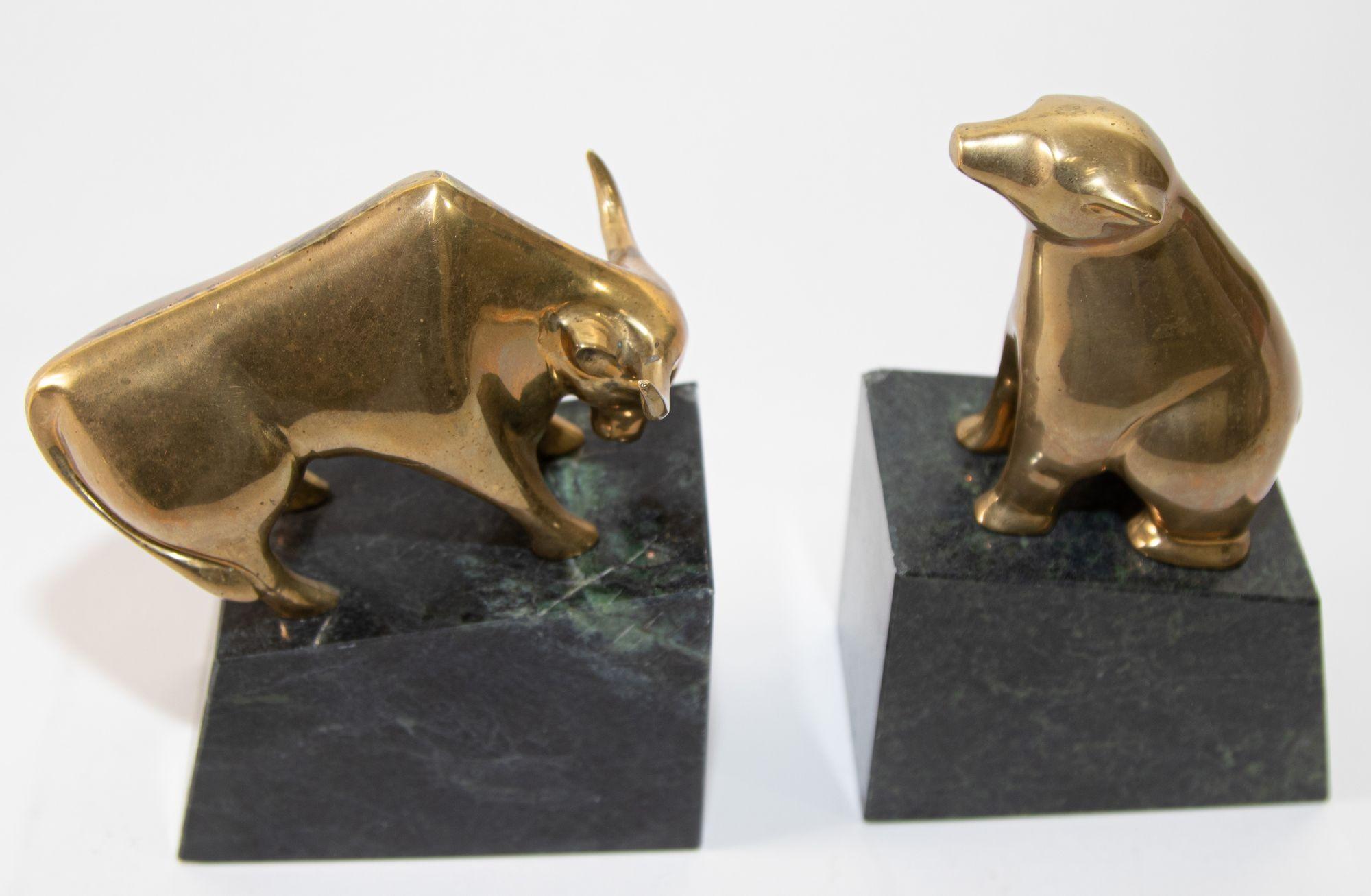 American Art Deco Polished Brass Bull and Bear Bookends Paperweights 1950s For Sale 3