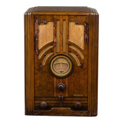 American Art Deco Radio