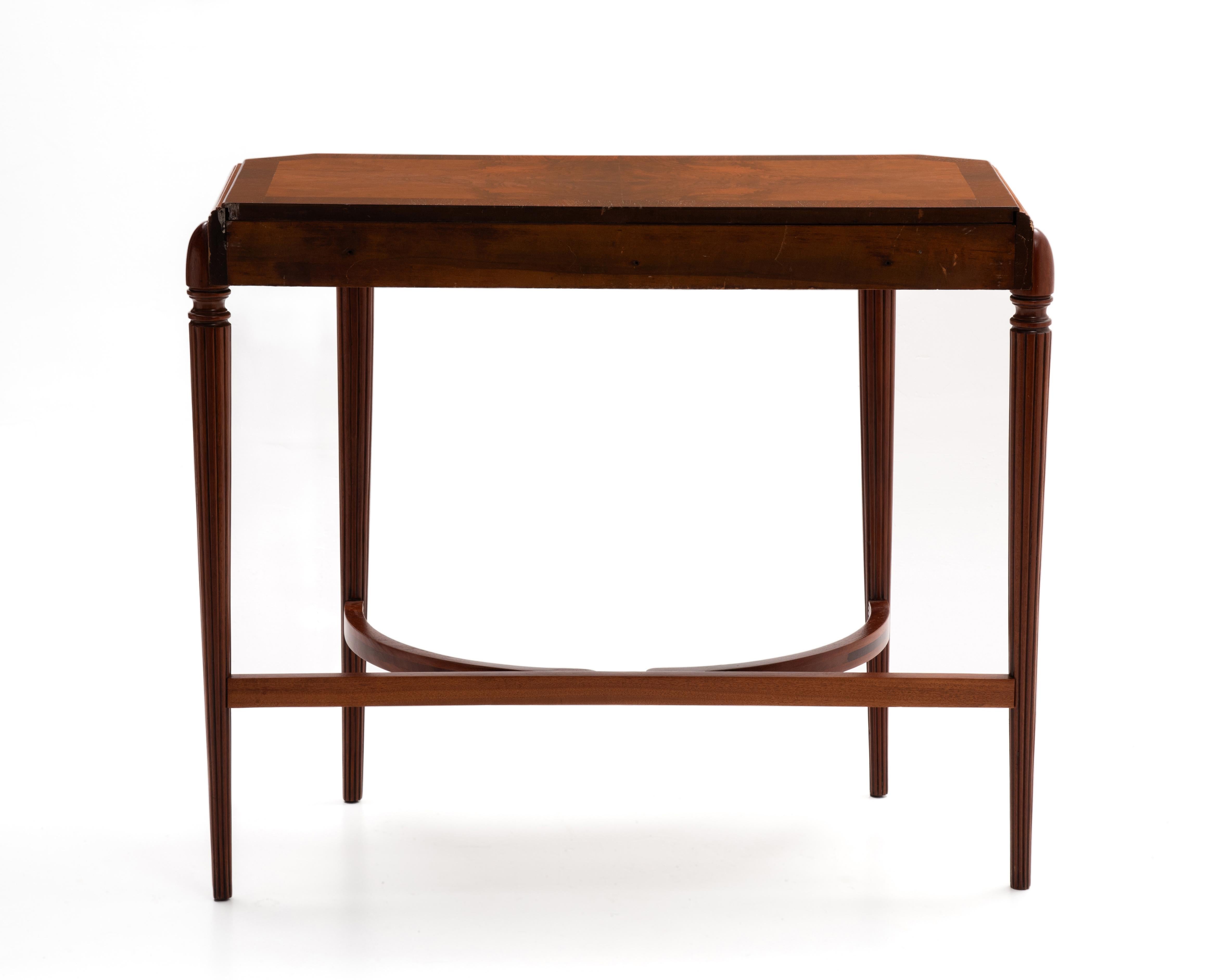 Early 20th Century American Art Deco Rosewood Walnut Maple Hall Console Table Fluted Legs For Sale
