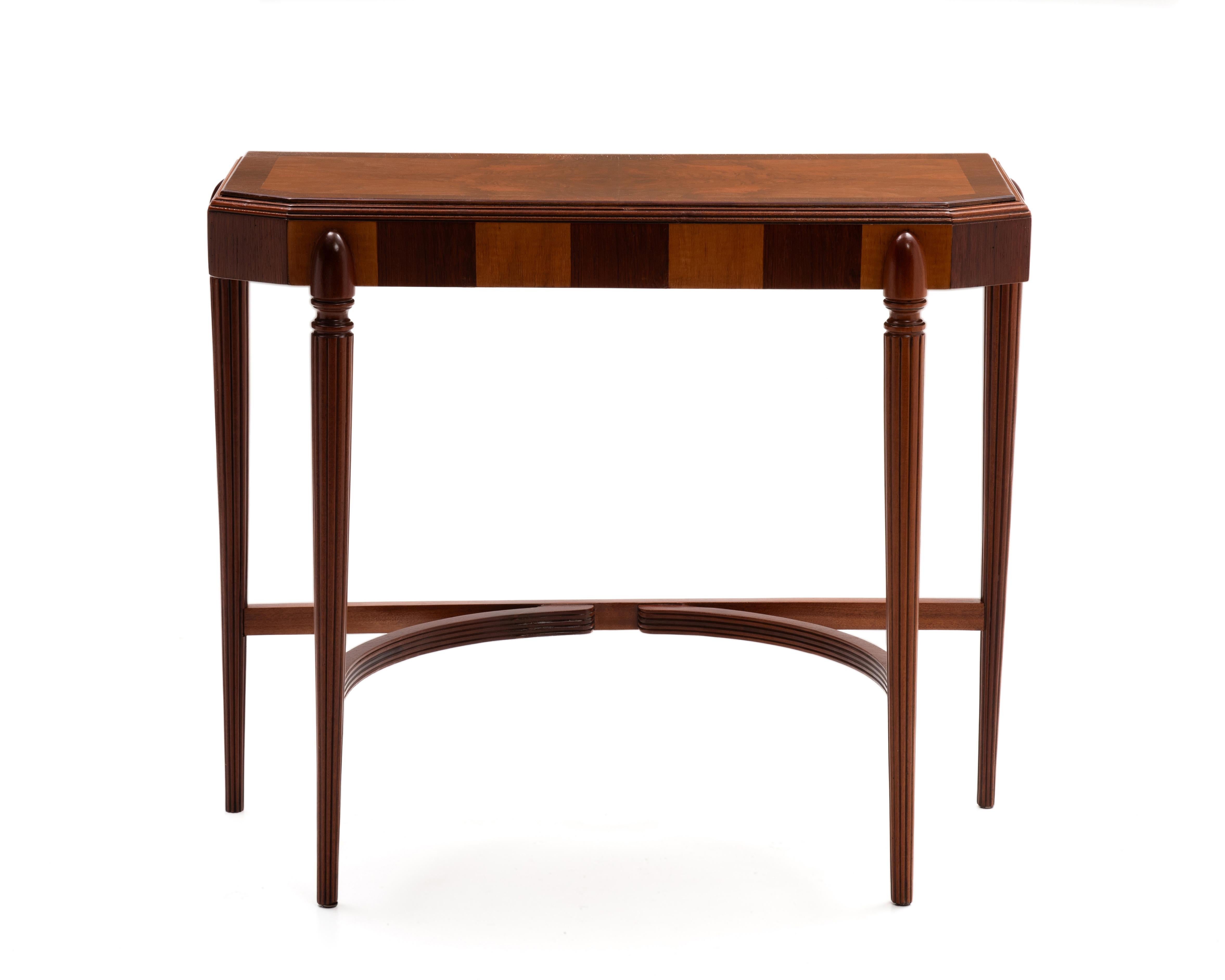 American Art Deco Rosewood Walnut Maple Hall Console Table Fluted Legs For Sale 5