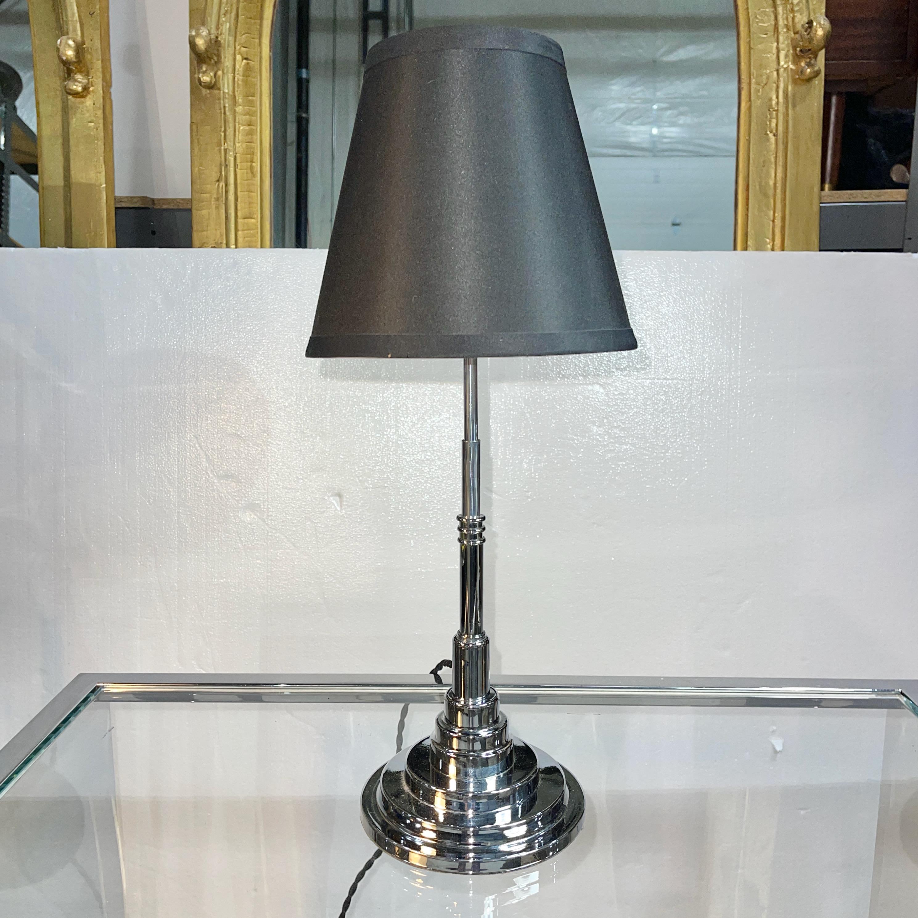 American Art Deco Stepped Chrome Table Lamp In Good Condition For Sale In Hanover, MA