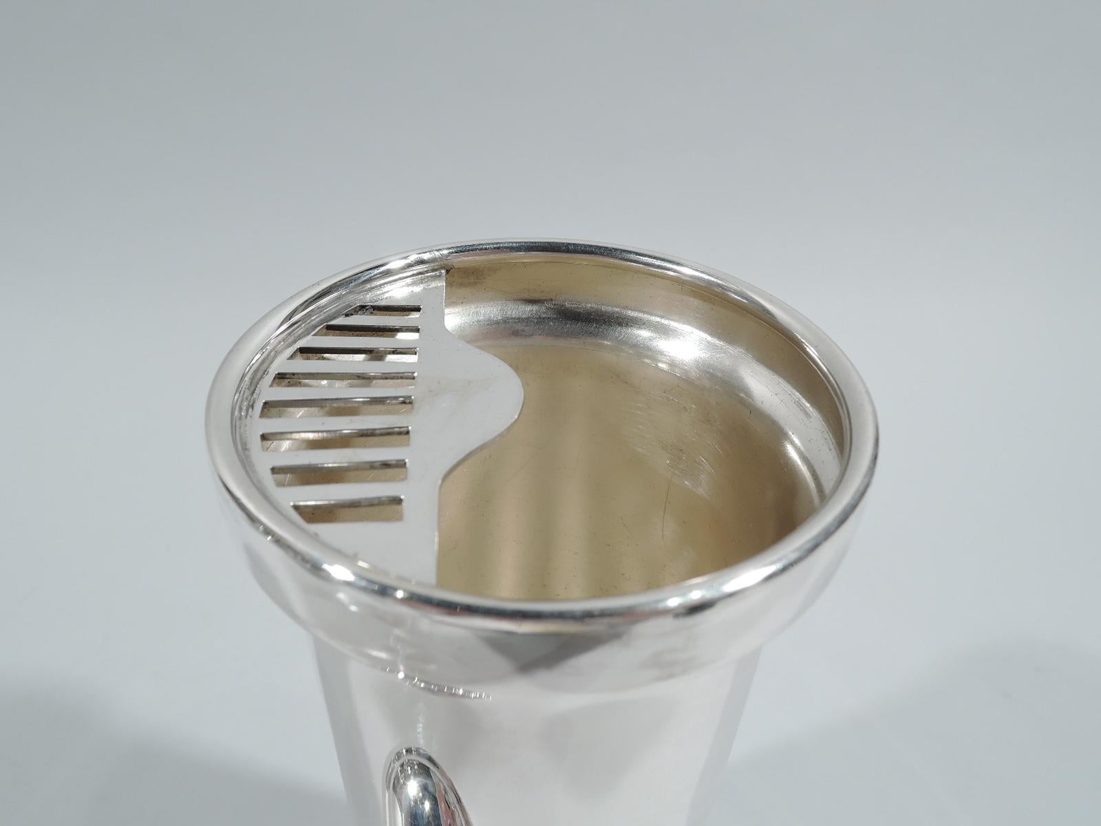 20th Century American Art Deco Sterling Silver Cocktail Shaker