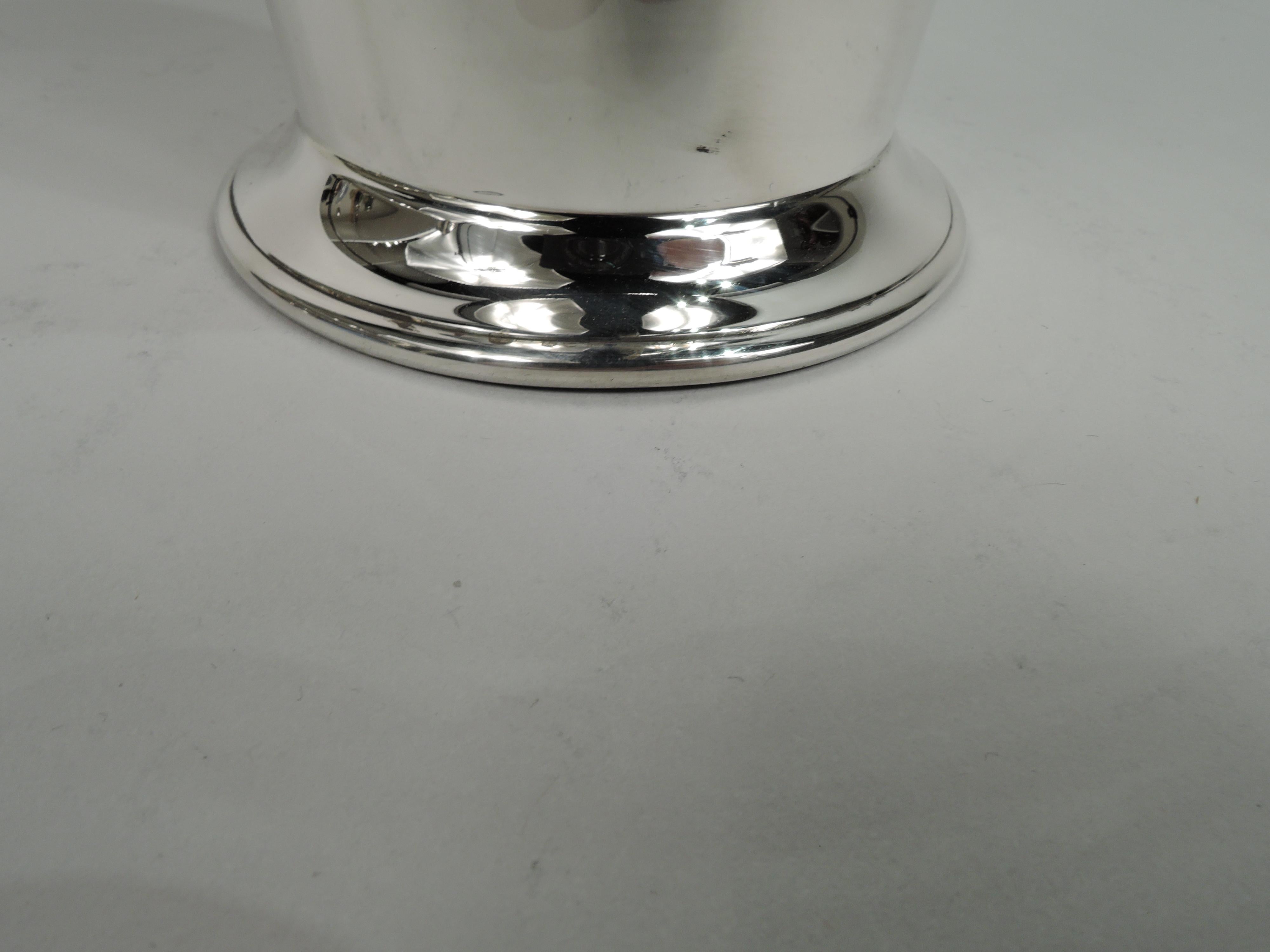 20th Century American Art Deco Sterling Silver Cocktail Shaker