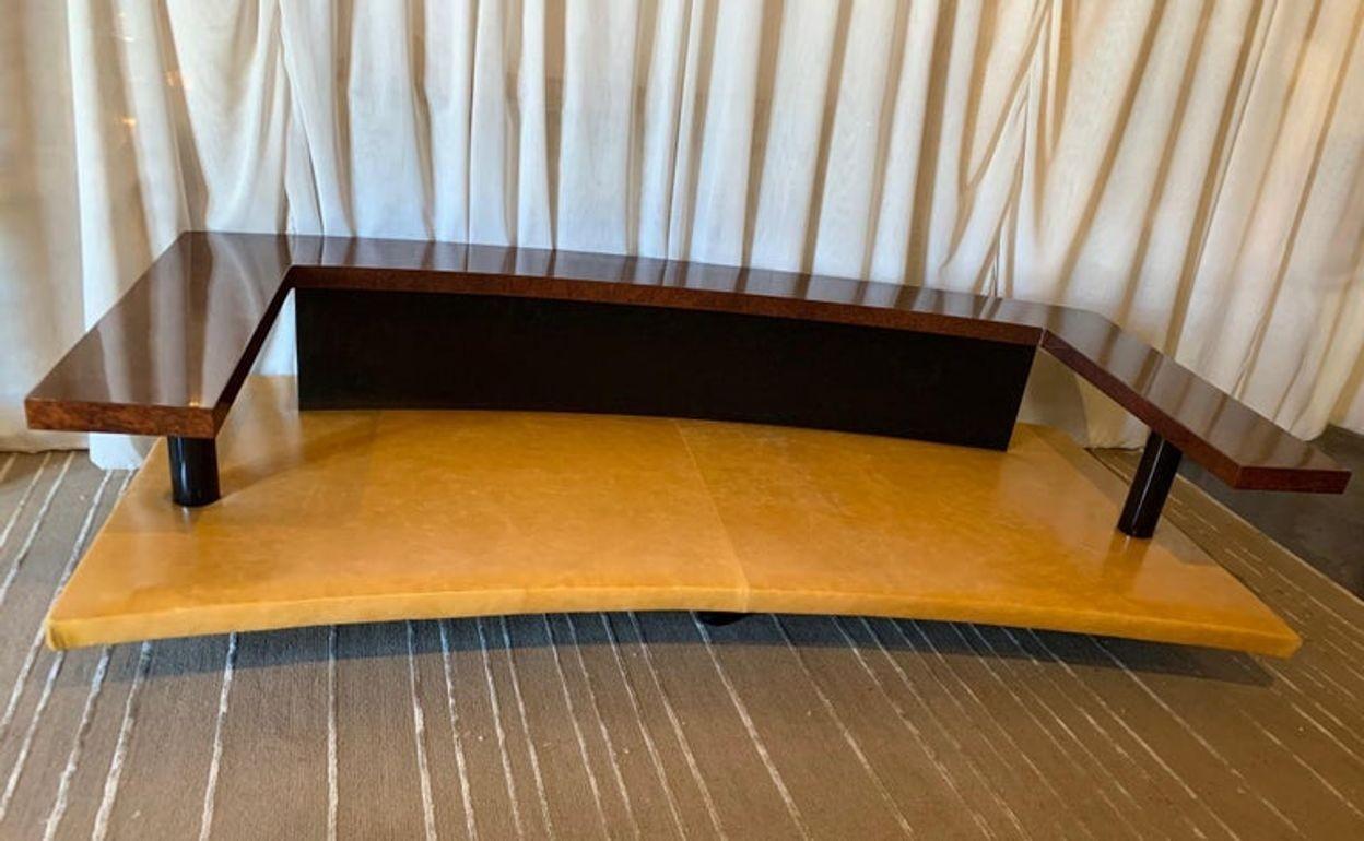 American Art Deco Style Burl Walnut Sofa In Good Condition For Sale In Los Angeles, CA
