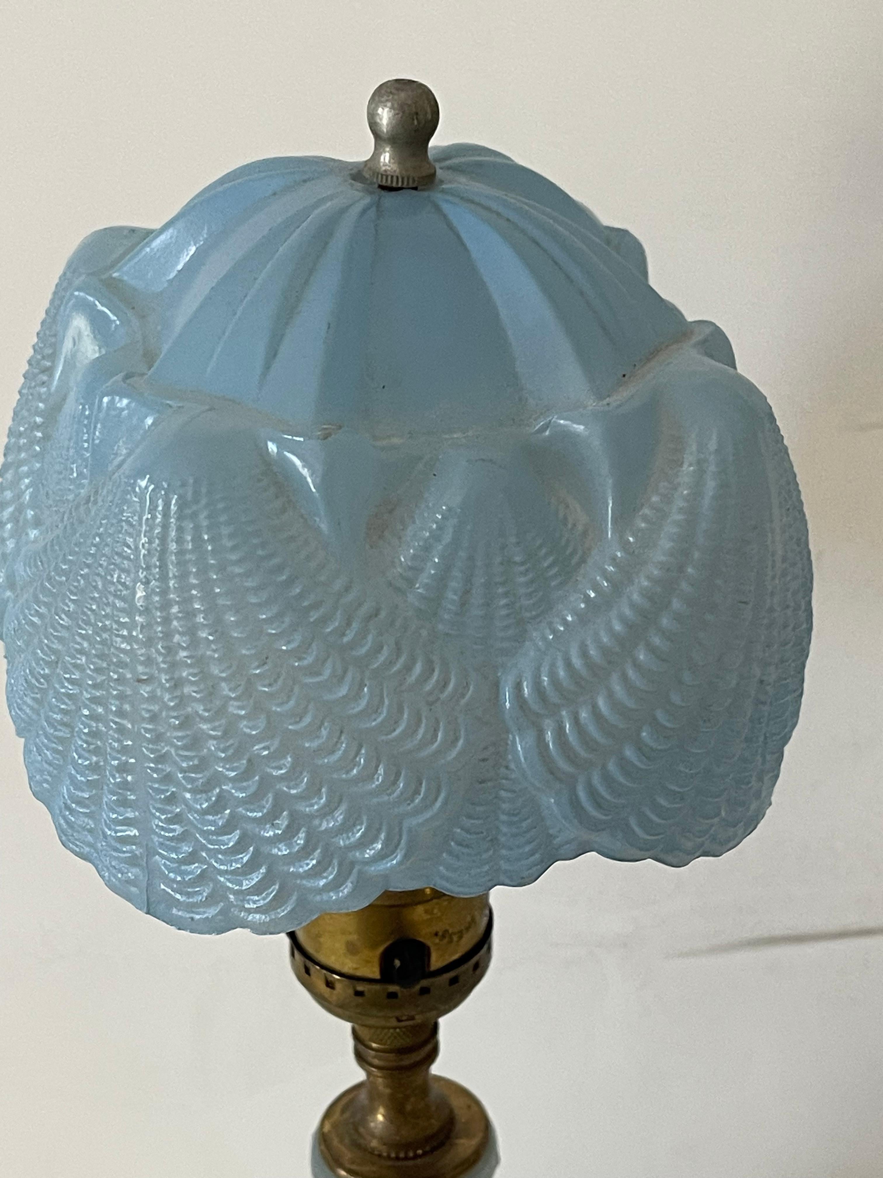 Américain Lampe Art Déco américaine en verre vaseline en vente