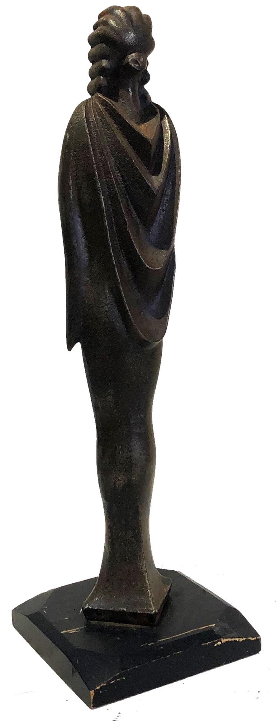 Début du 20ème siècle Sculpture en fer forgé American Art Works représentant une femme nue, vers 1920  en vente