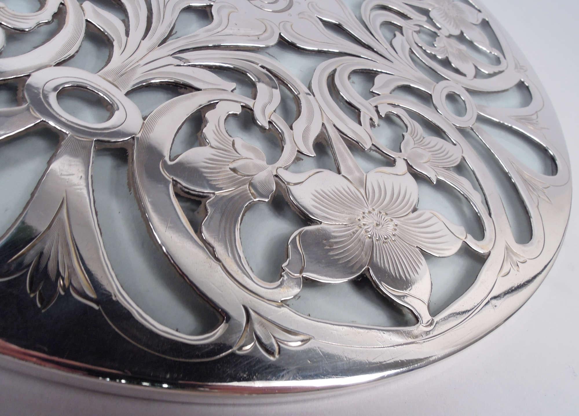 20th Century American Art Nouveau Floral Silver Overlay 10-Inch Round Trivet