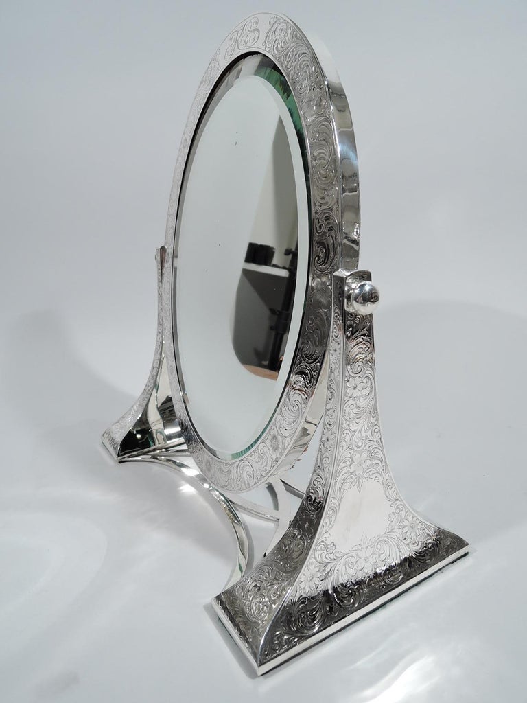 American Art Nouveau Sterling Silver Vanity Table Mirror In Excellent Condition For Sale In New York, NY